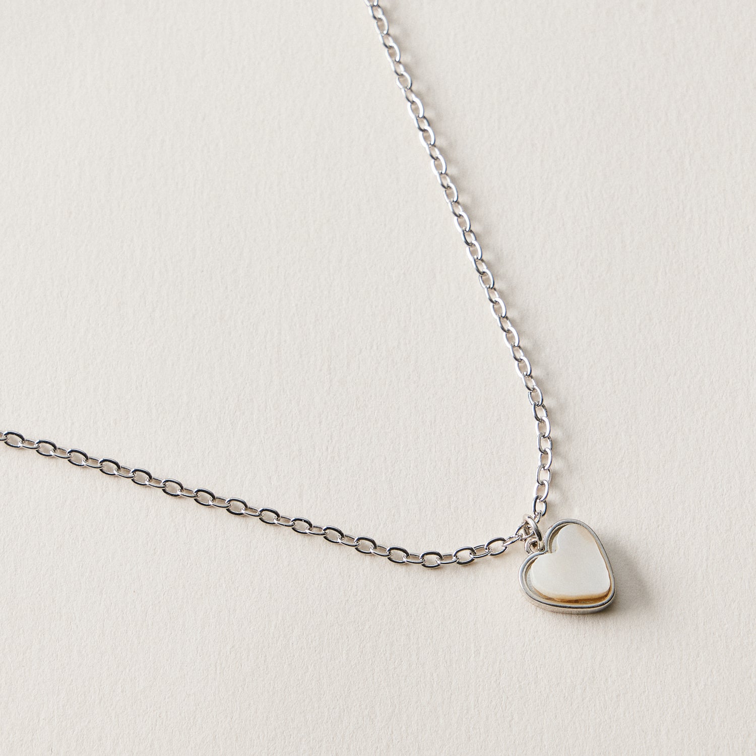 Heart Charm Chain Anklet – Minimal White Heart Anklet