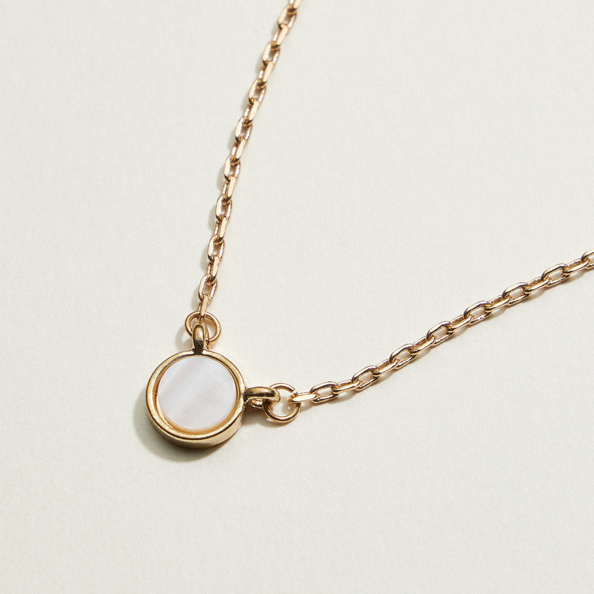 Dainty Pearl Circle Necklace | Pearl Jewelry