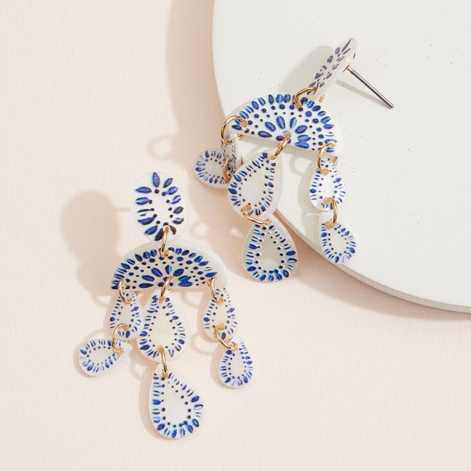 Pearlescent Chandelier Drop Earrings – Handcrafted Mother-of-Pearl Statement