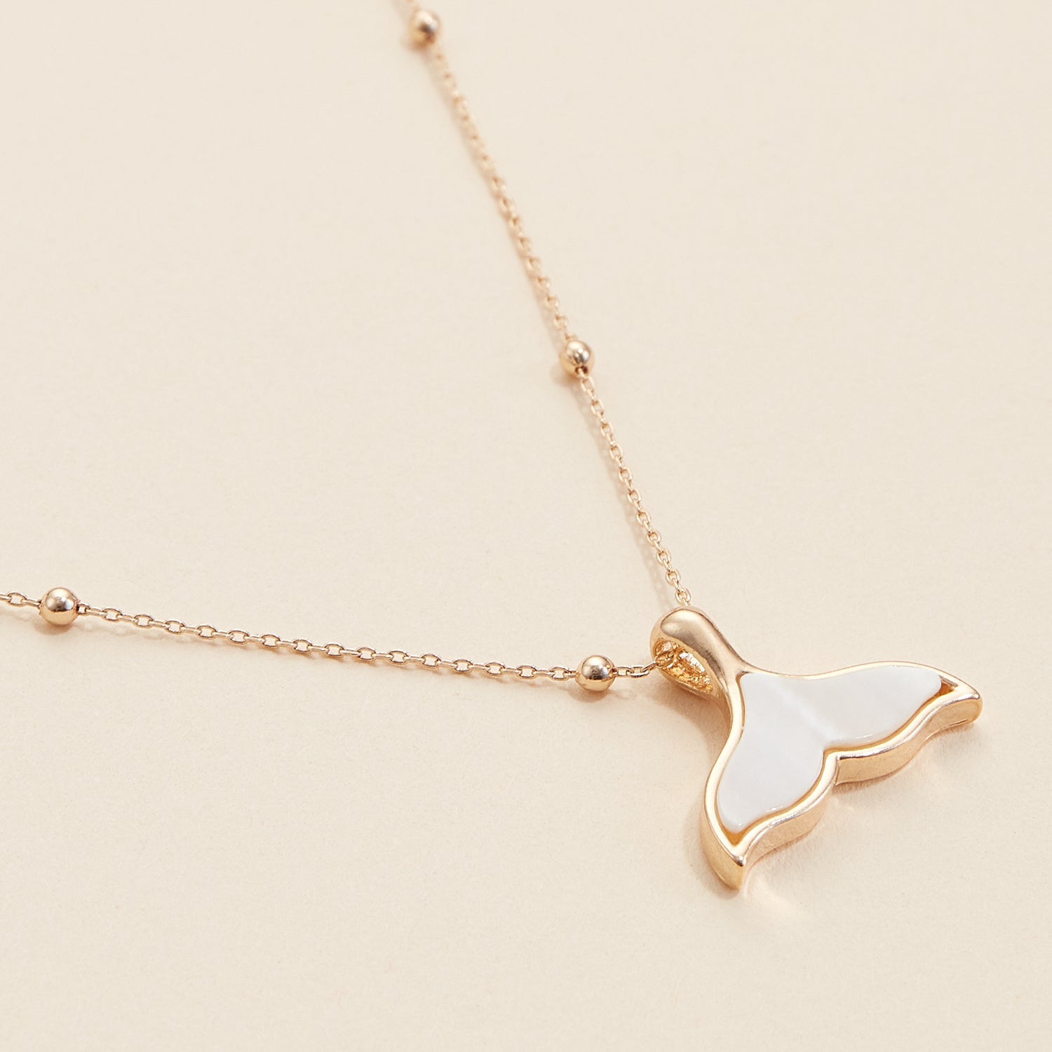 Short Necklace with Whale Tail Shell Charm
