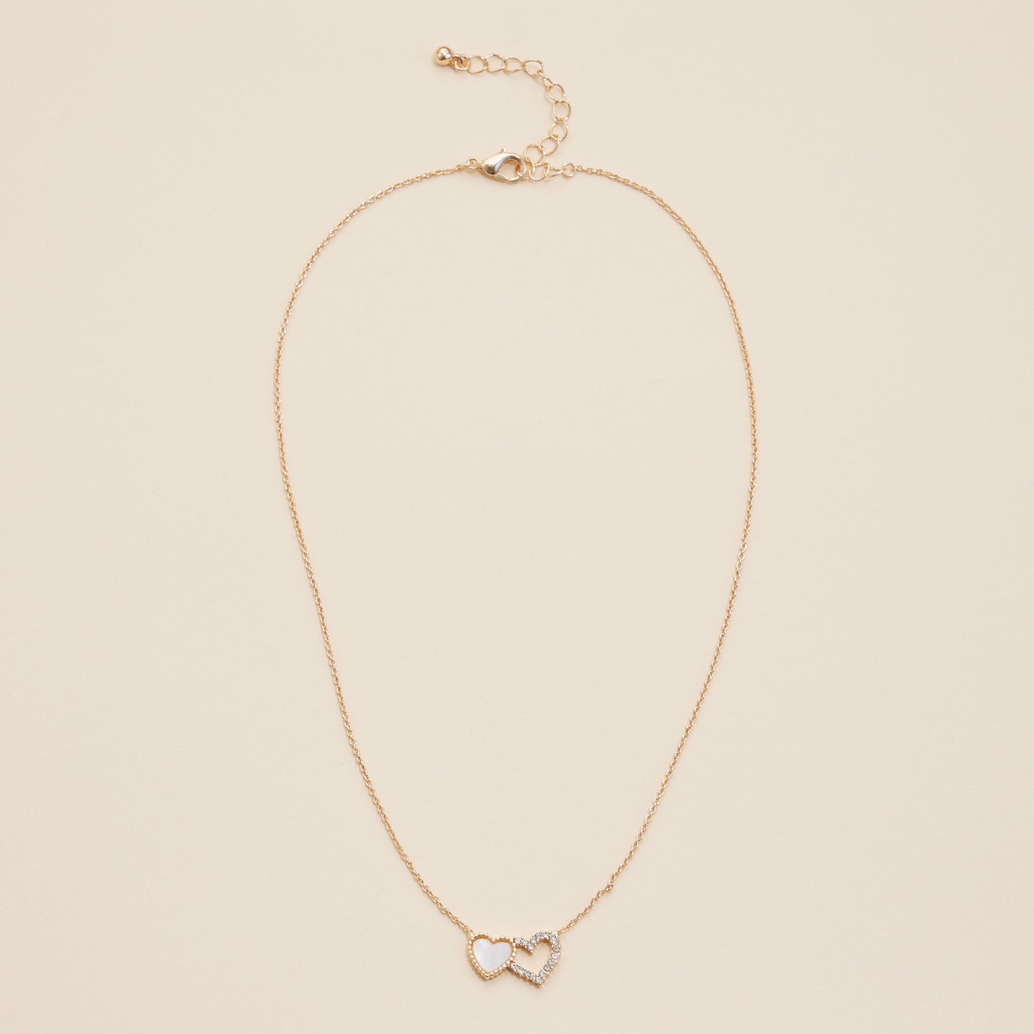 Heart Shell Charm Short Necklace