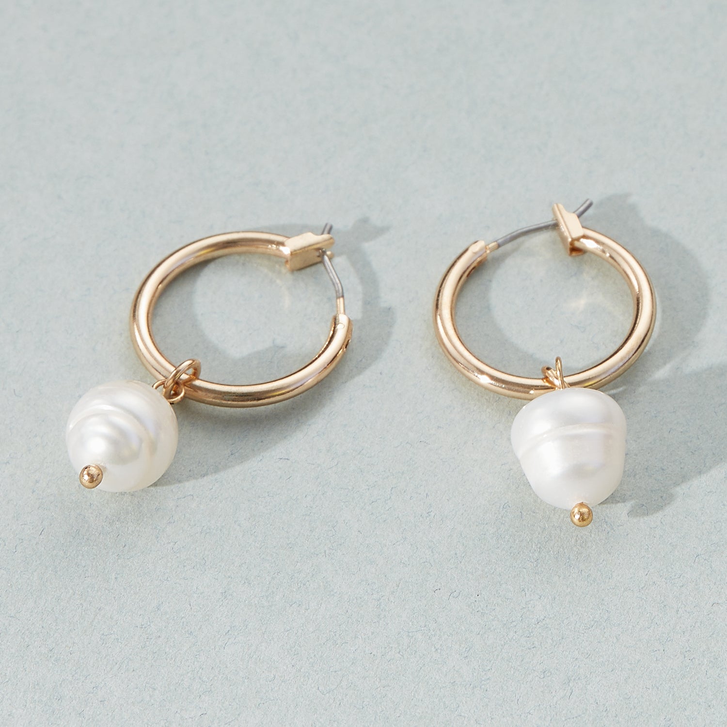 Basic Freshwater Pearl Earrings