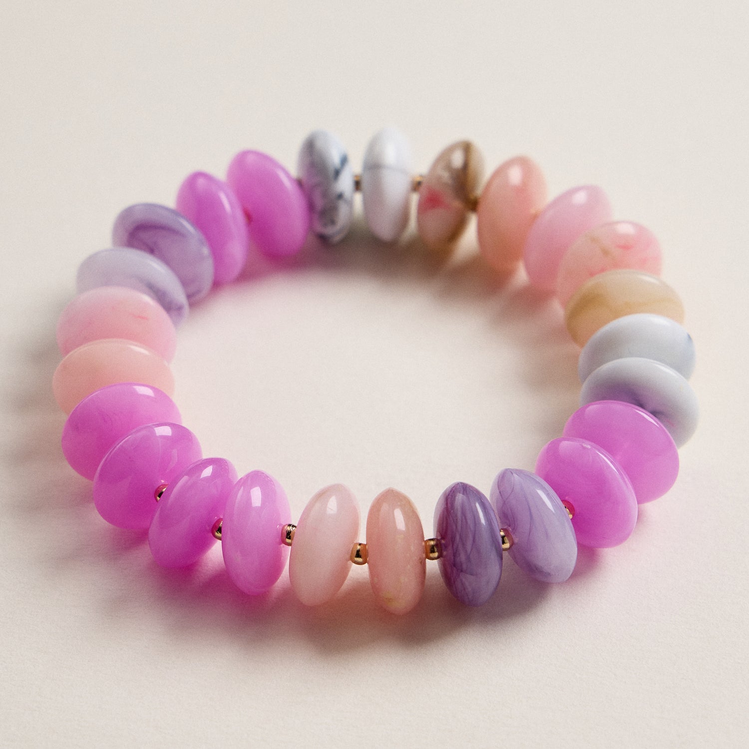 Gradient Resin Disk Stretch Bracelet in Ombre Tones