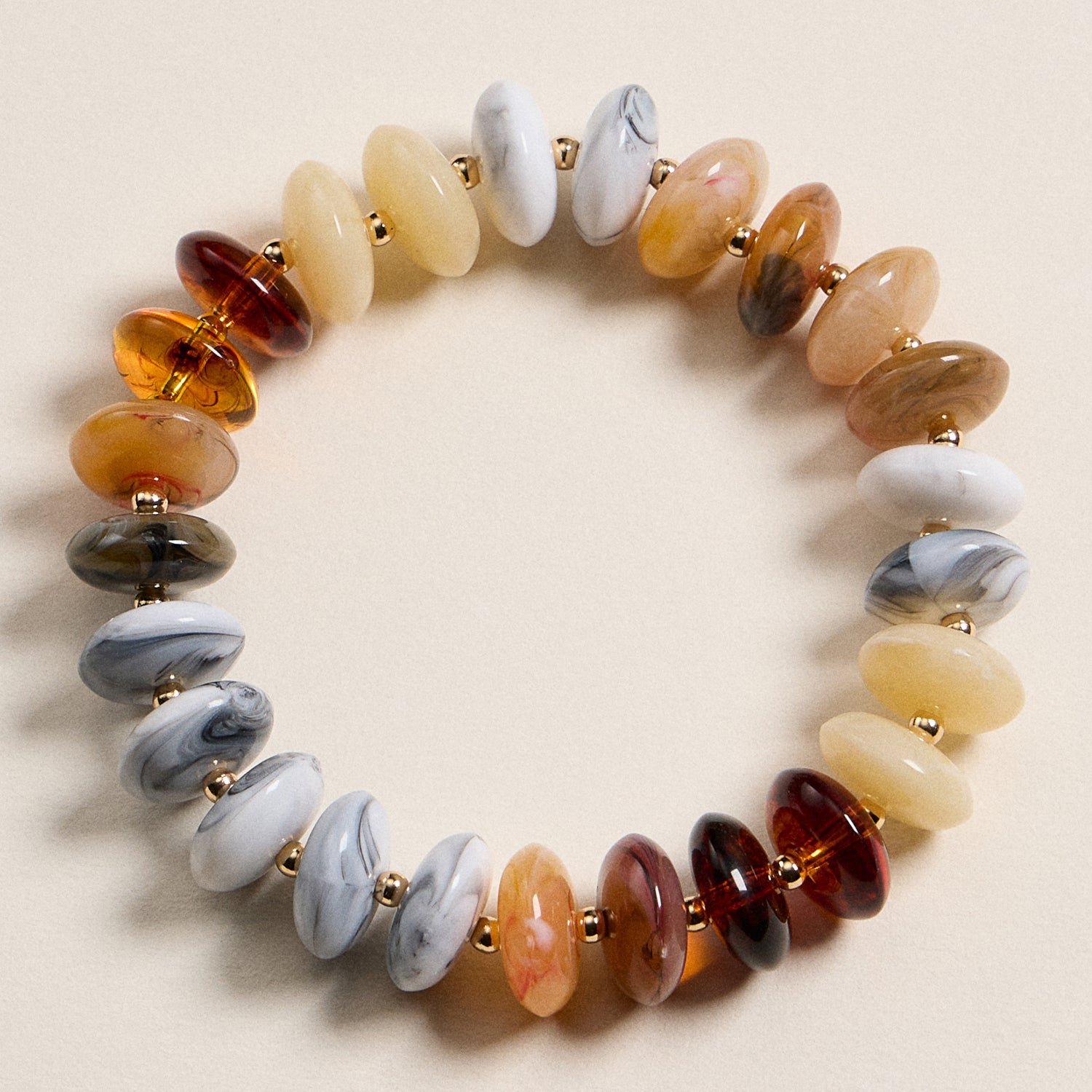 Gradient Resin Disk Stretch Bracelet in Ombre Tones