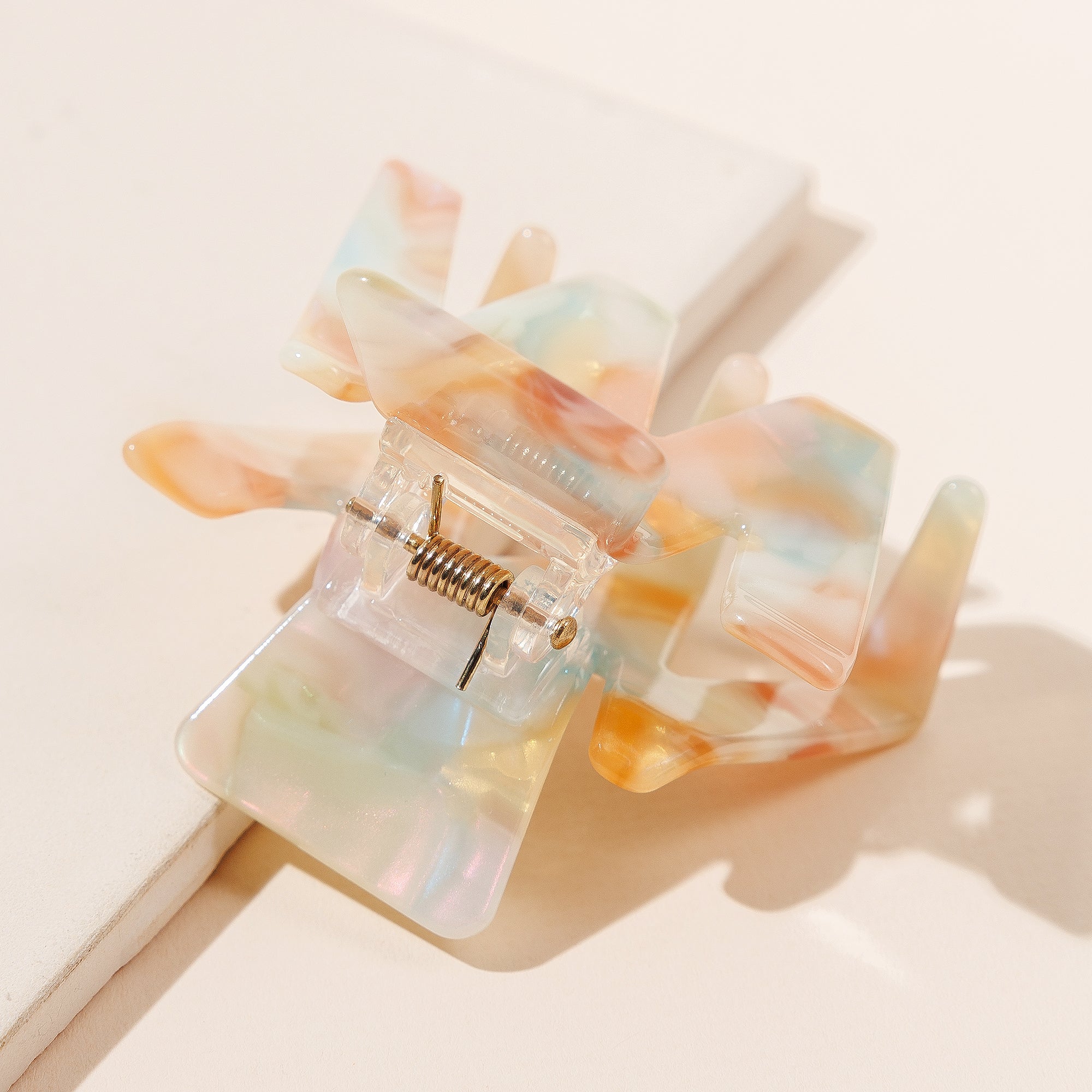 Chic Mini Zigzag Print Hair Claw