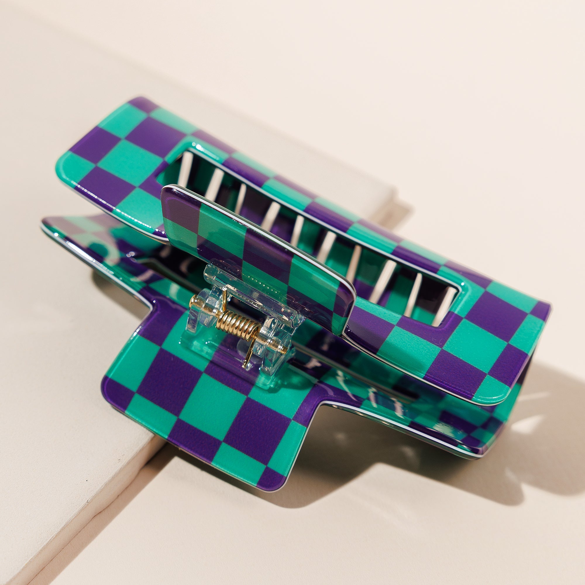Modern Checkered Rectangle Hair Claw