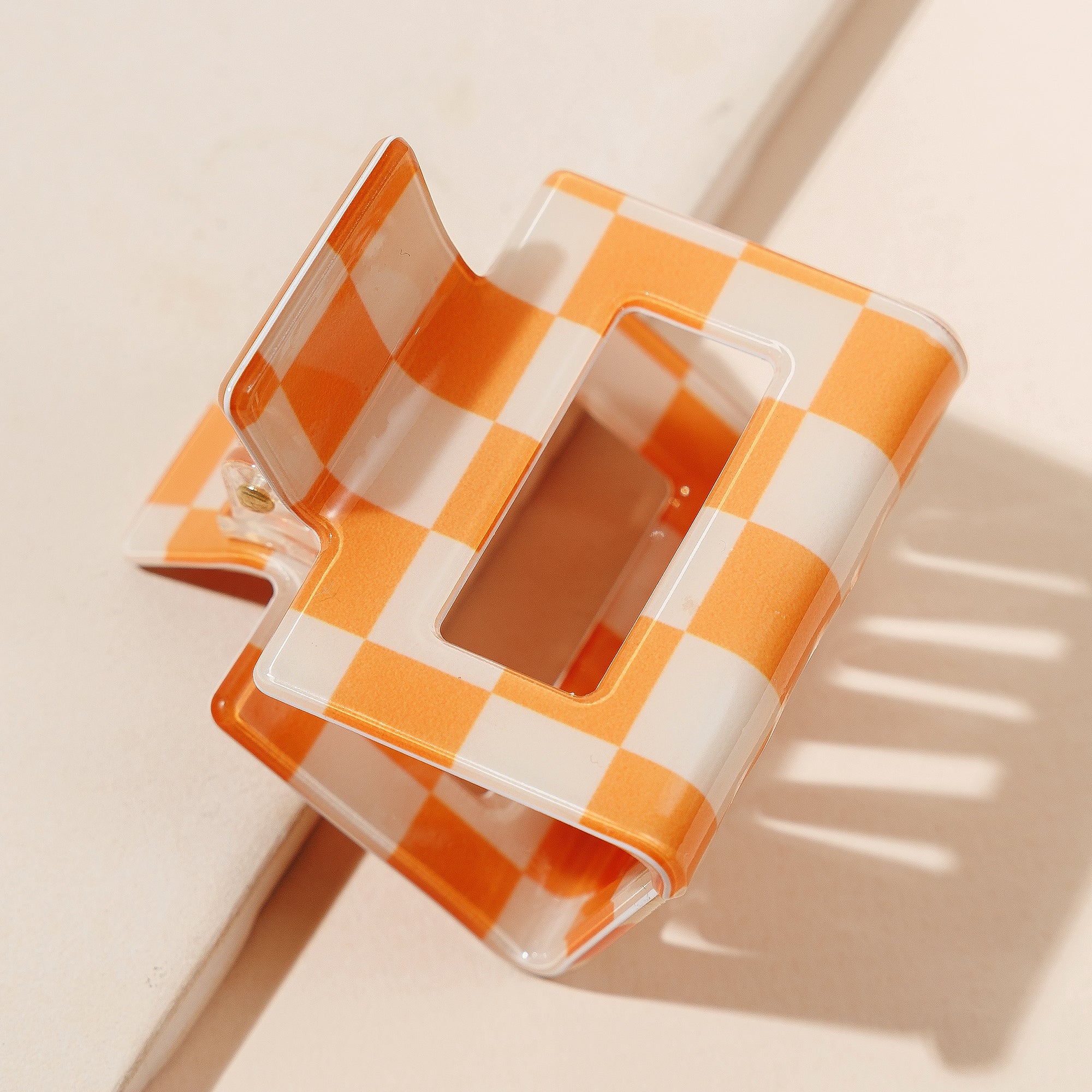 Trendy Checkered Square Hair Claw