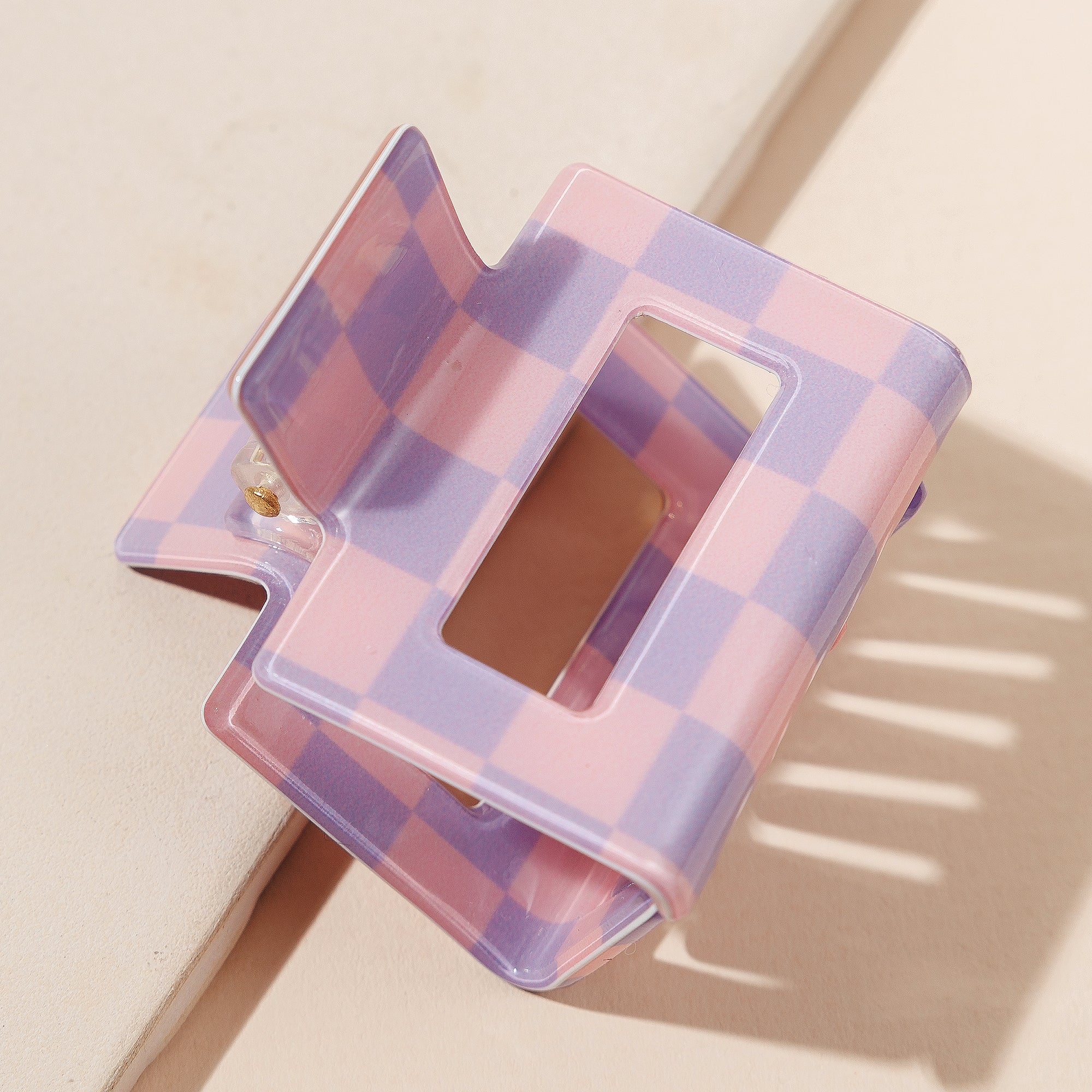 Trendy Checkered Square Hair Claw