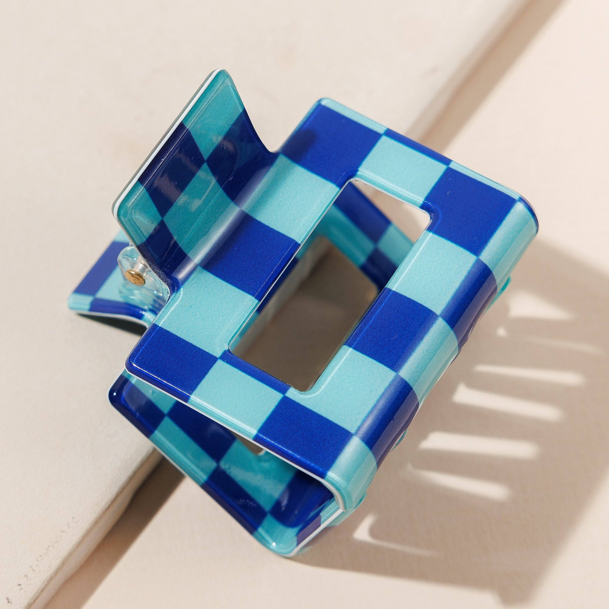 Trendy Checkered Square Hair Claw
