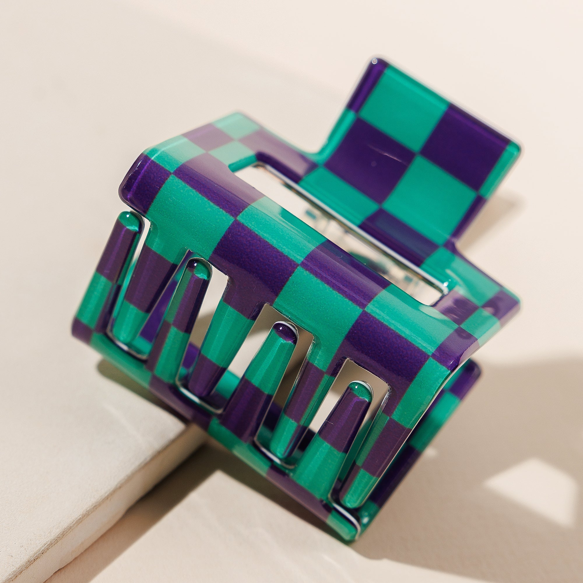 Trendy Checkered Square Hair Claw