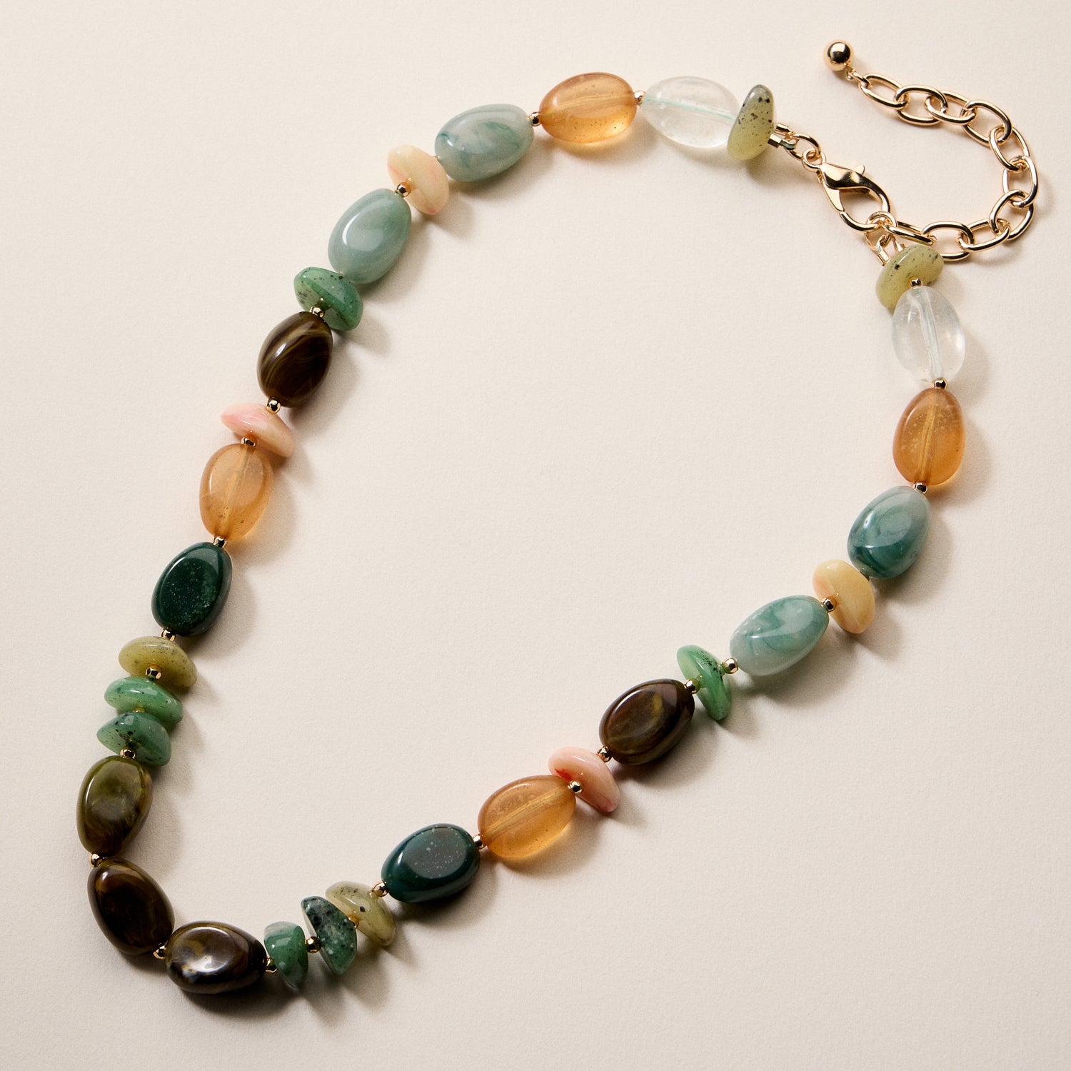 Organic Resin Bead Necklace – Colorful Chunky Beaded Statement Chain with Gold Accents, Adjustable Length