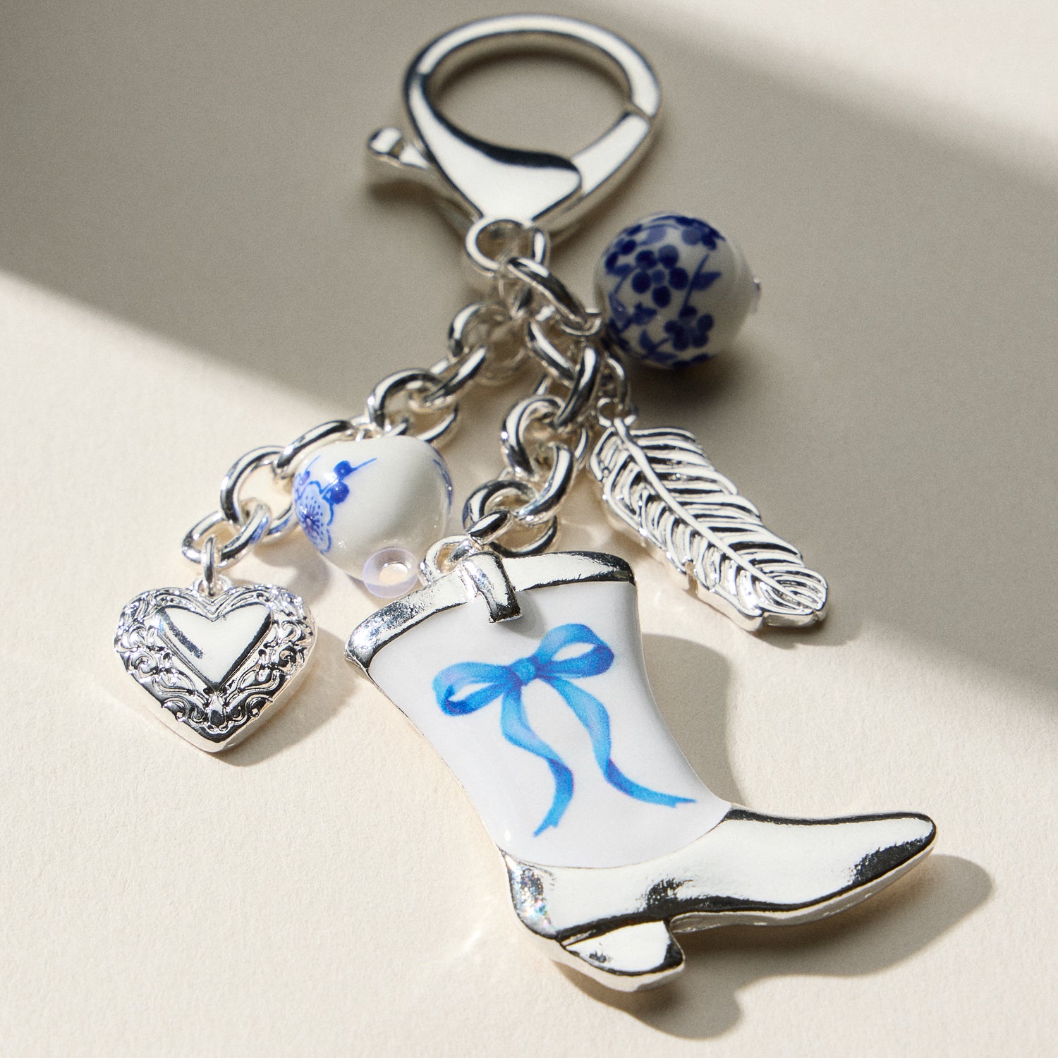 Western Cowgirl Boot Charm Ceramic Beads Keychain - Frem