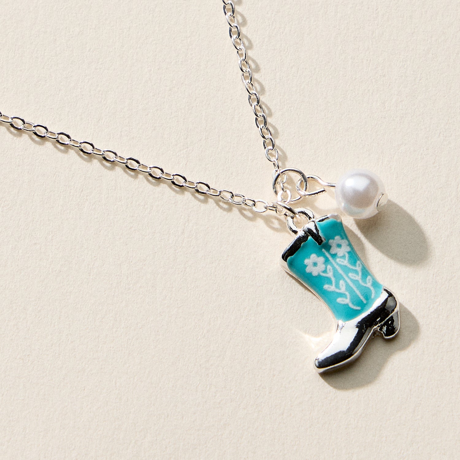 Boot Enamel Necklace – Cowboy Boot Pendant with Printed Detail & Pearl Accent - Frem