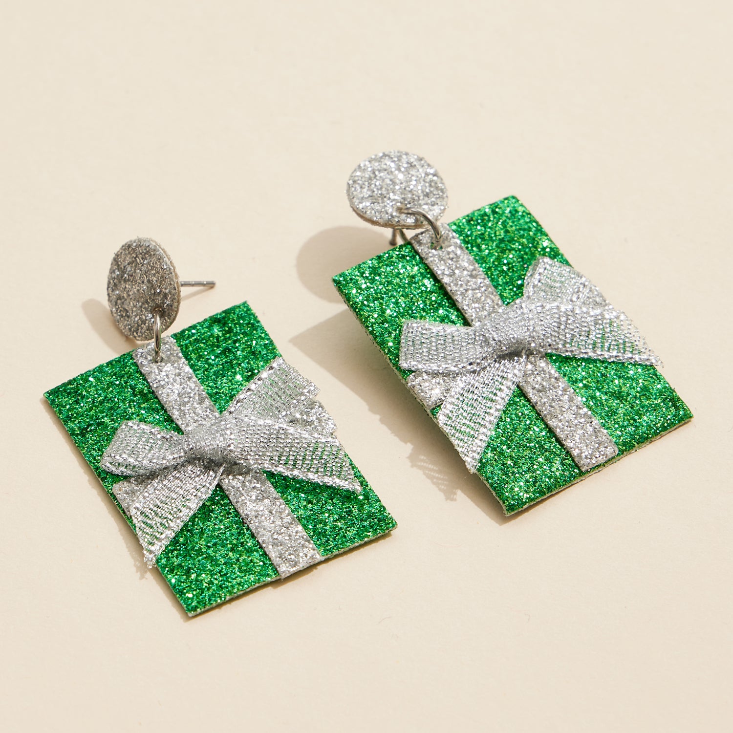 Glittering Gift Box Earrings with Bow Detail for Holiday Charm