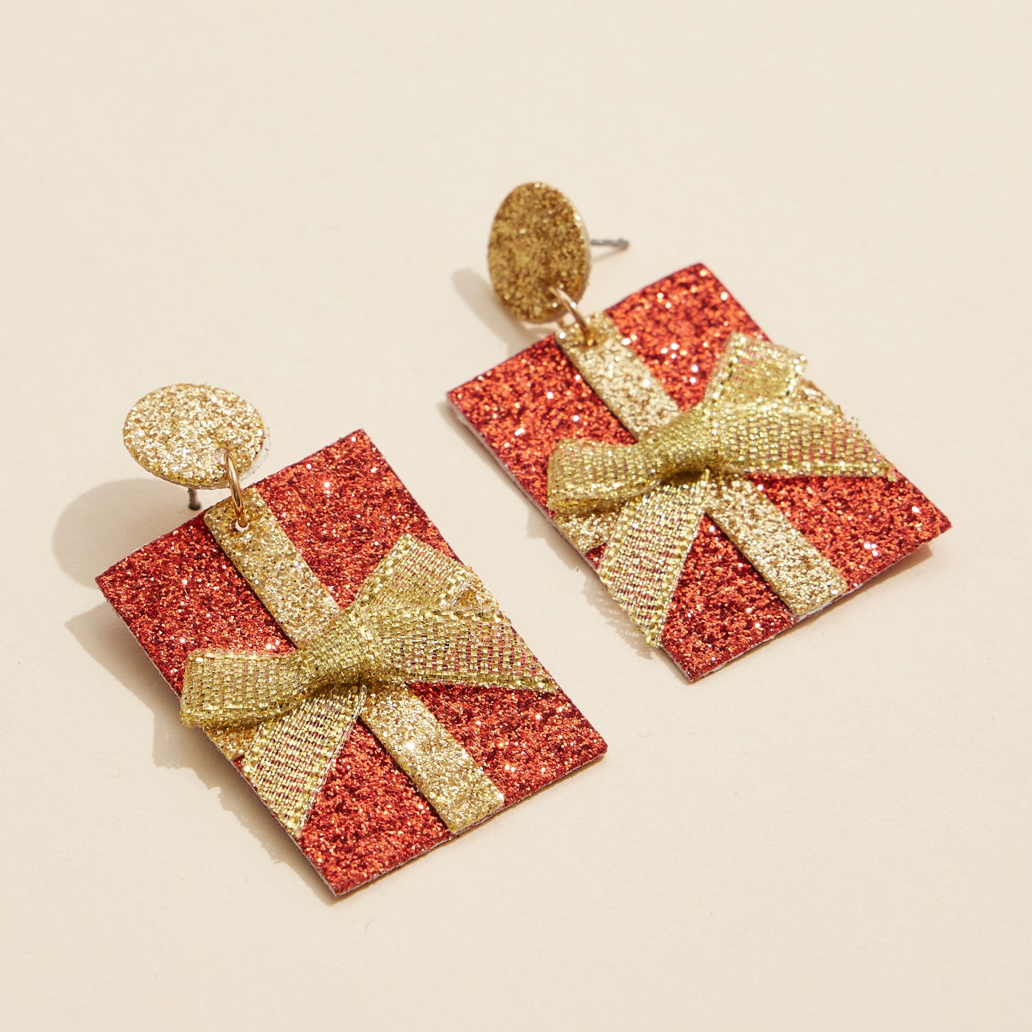 Glittering Gift Box Earrings with Bow Detail for Holiday Charm