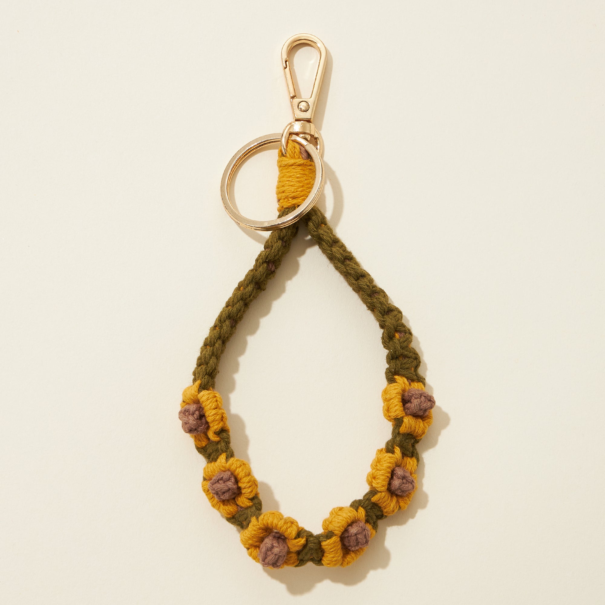 Macrame Flowers Wristlet Keychain