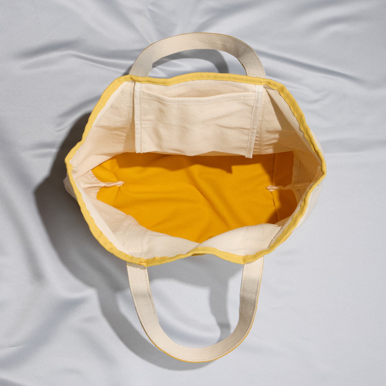 Ecofriendly-Basic-Cotton-Canvas-Everywhere-Carry-Tote-Bag-with-Charm-Holder