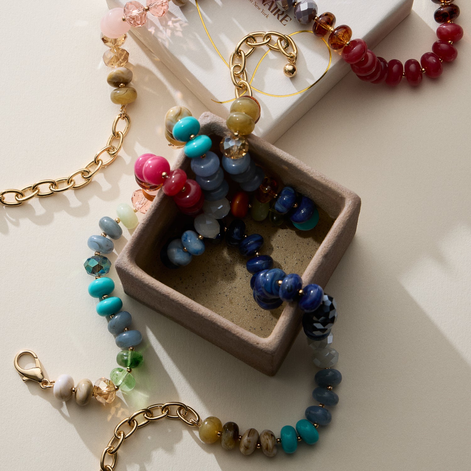 Mixed Bead Short Necklace with Adjustable Length