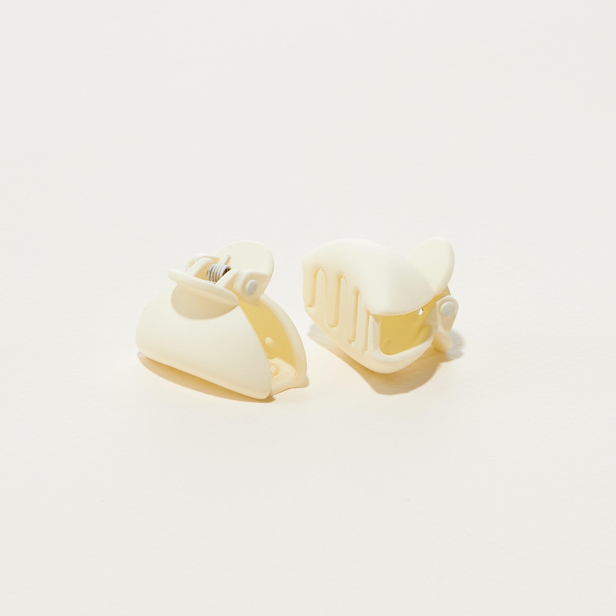 2 Pcs Set Rubber Coated Mini Half Moon Hair Claw Clips