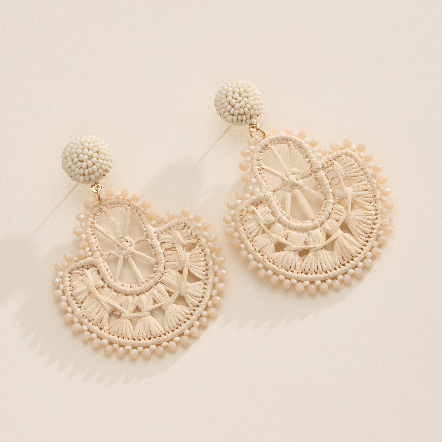 Raffia Fan Drop Earrings – Lightweight Boho-Chic Design