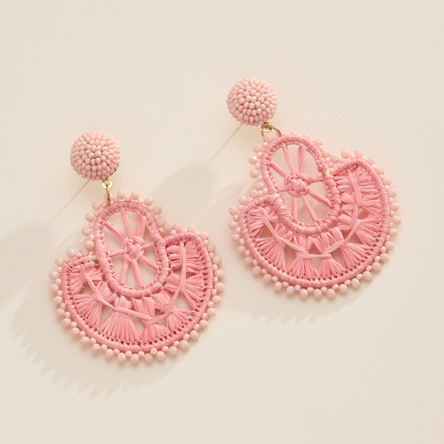 Raffia Fan Drop Earrings – Lightweight Boho-Chic Design