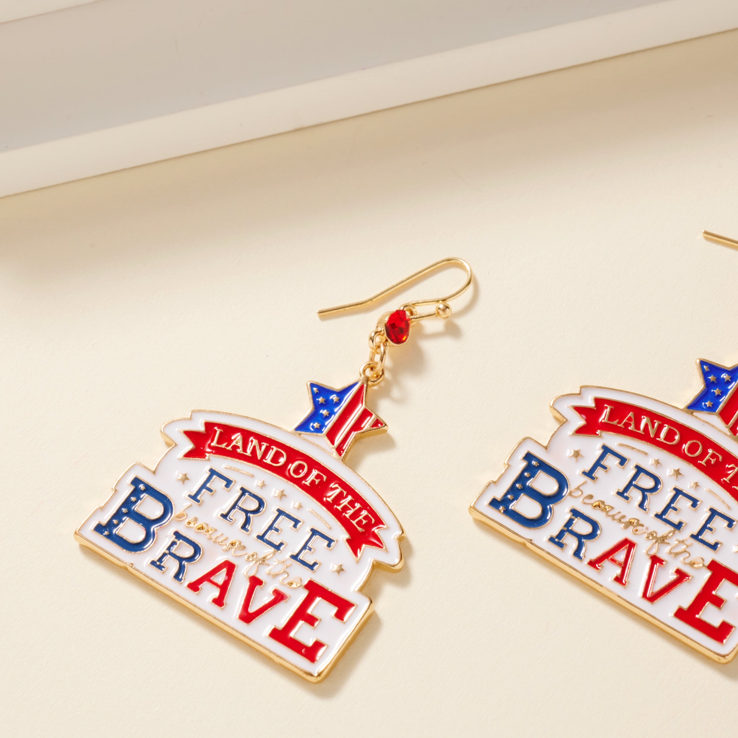 Festive “Land of the Free” Dangling Earrings