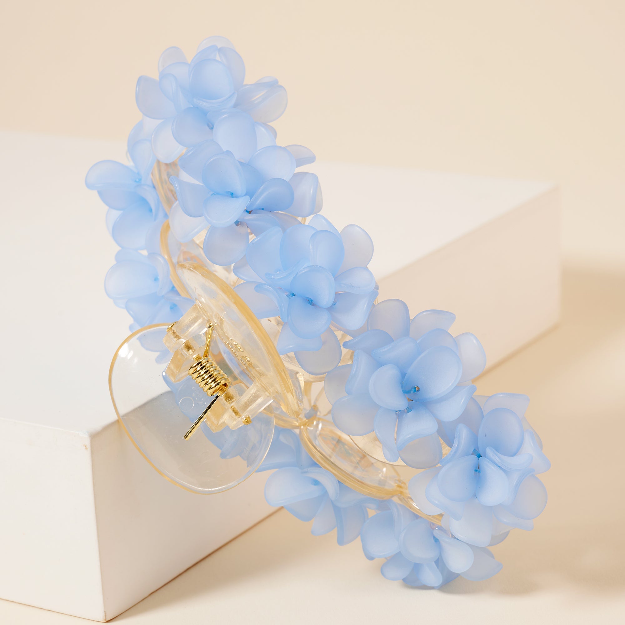 Stylish 3D Flower Hair Claw