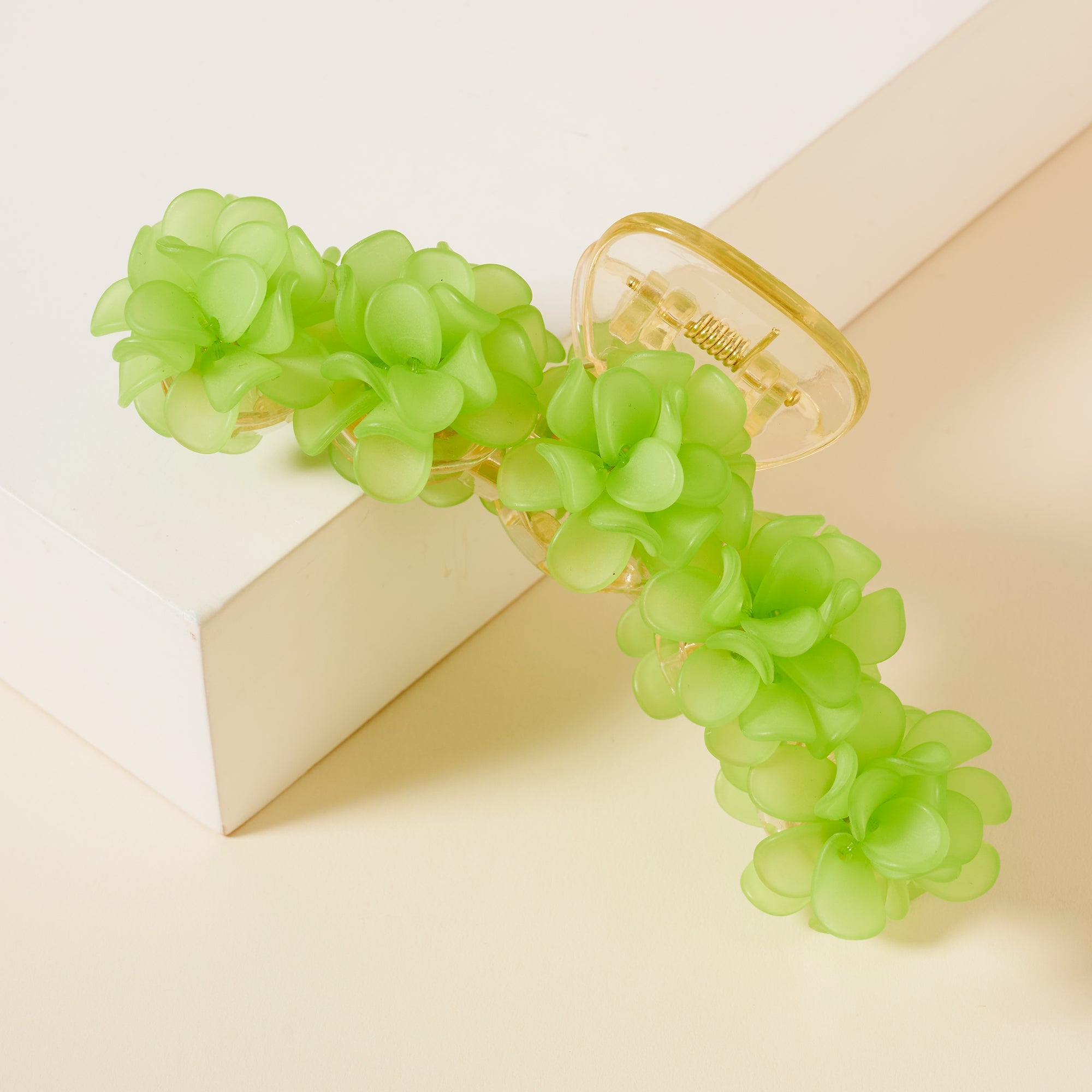 Stylish 3D Flower Hair Claw