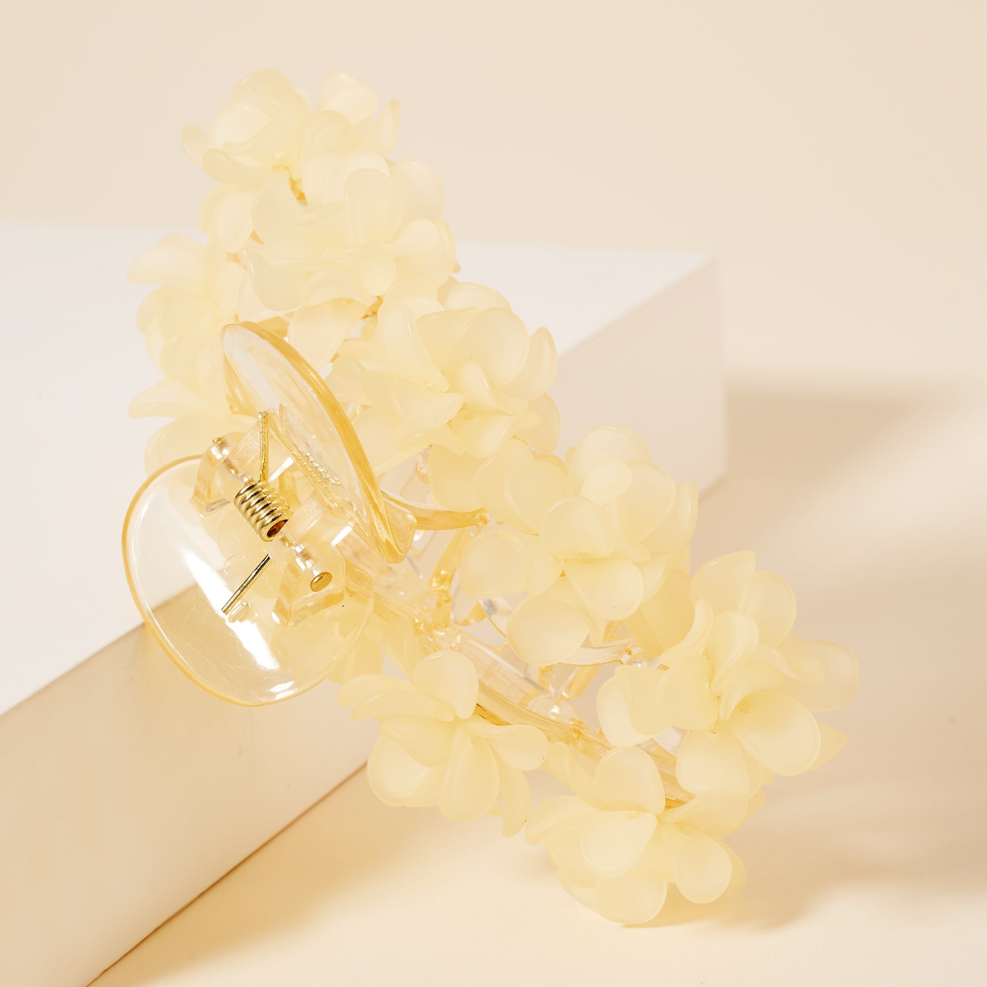 Stylish 3D Flower Hair Claw