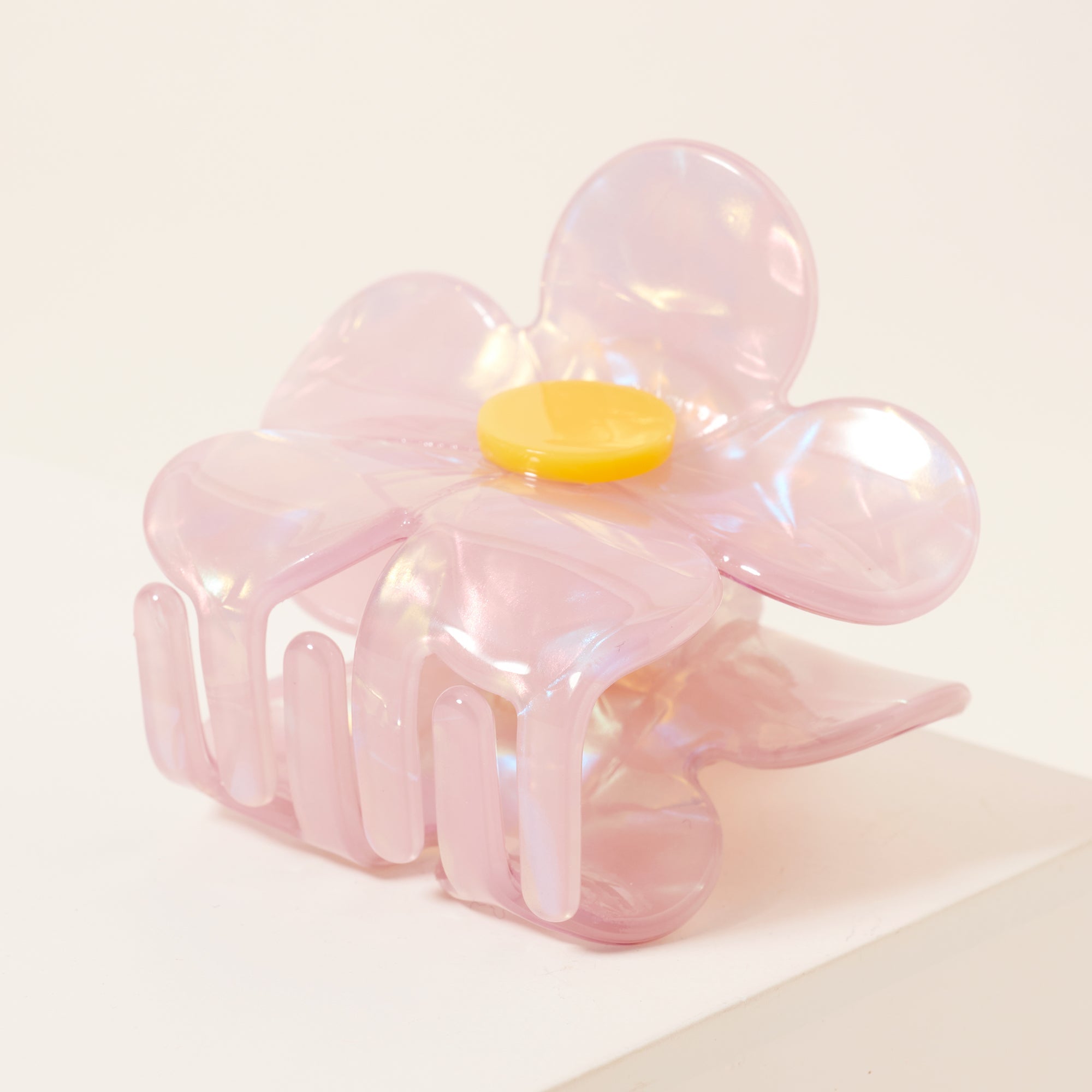 Delicate Daisy Flower Hair Claw