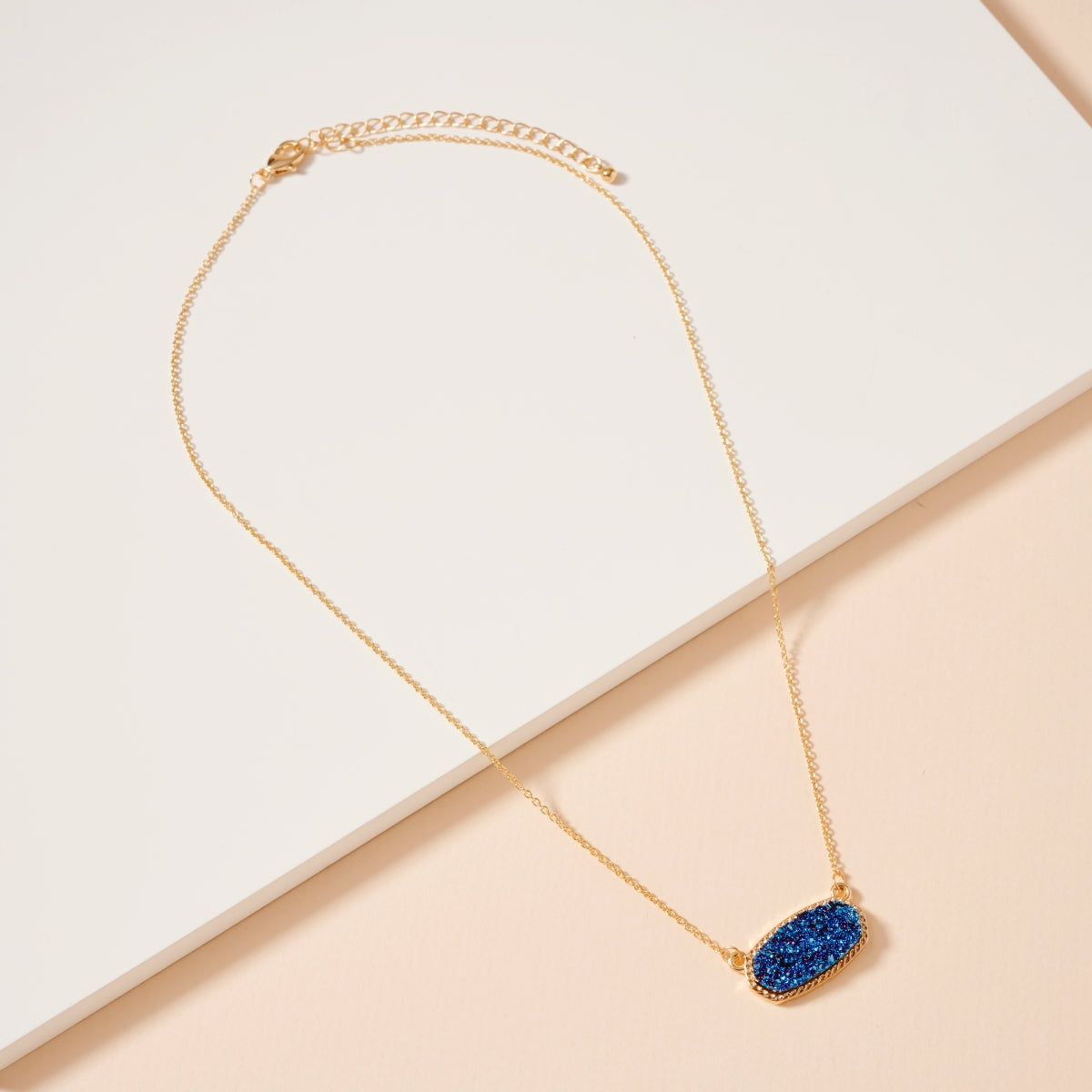 Druzy Stone Charm Short Necklace