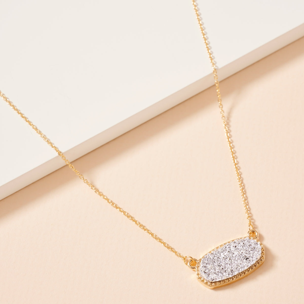 Druzy Stone Charm Short Necklace