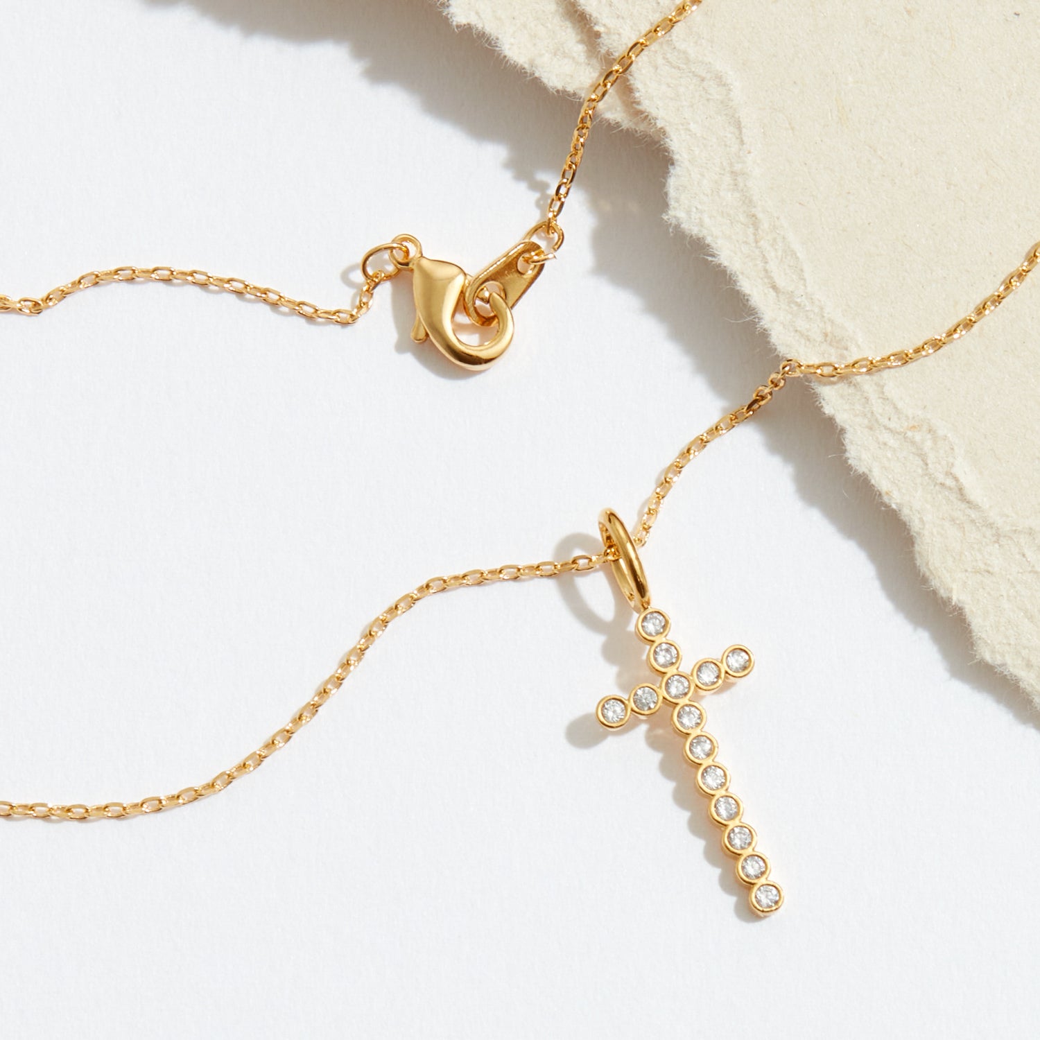 Gold Dipped Cross Pendant Necklace - Frem
