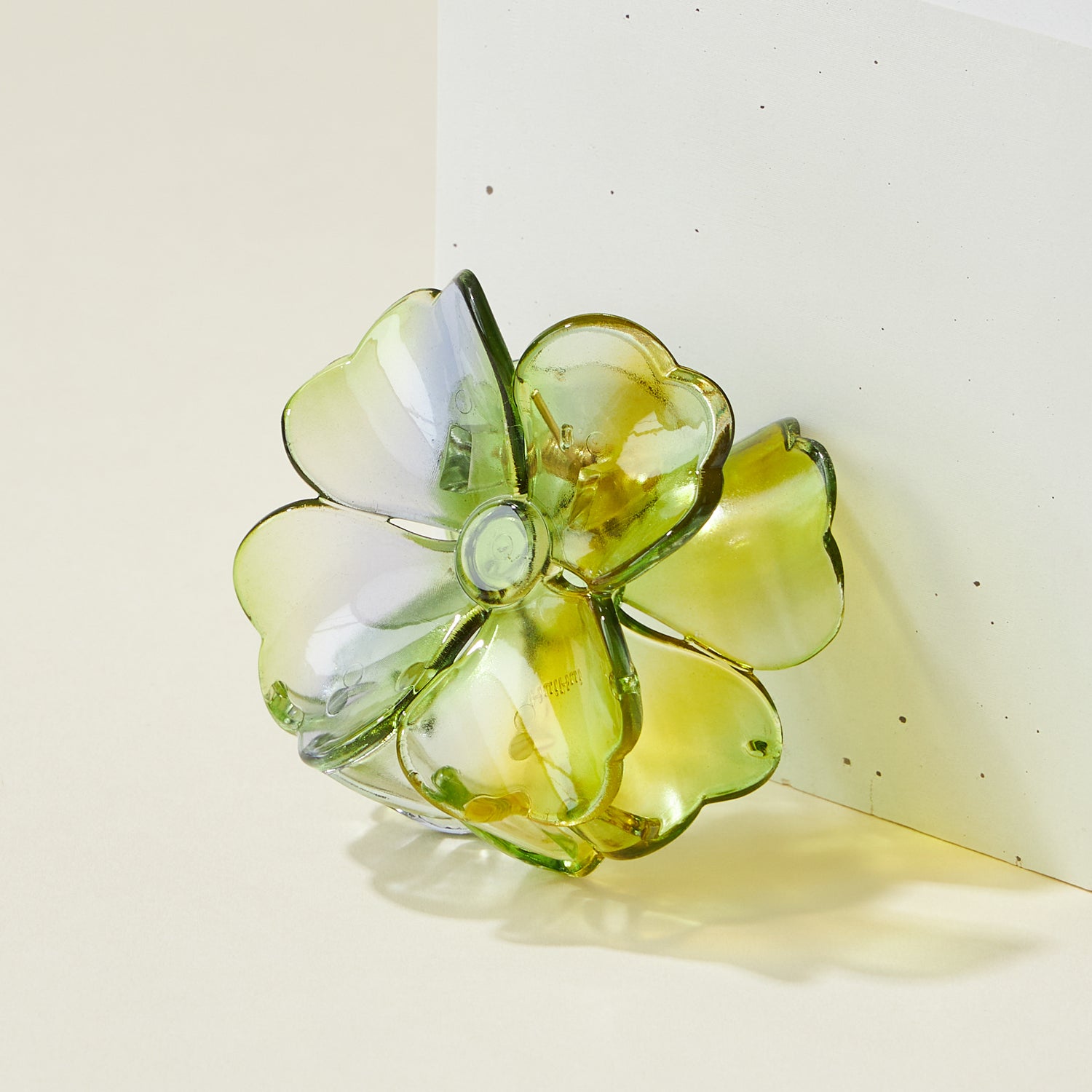 Tie Dye Resin Flower Claw Hair Clips - Frem