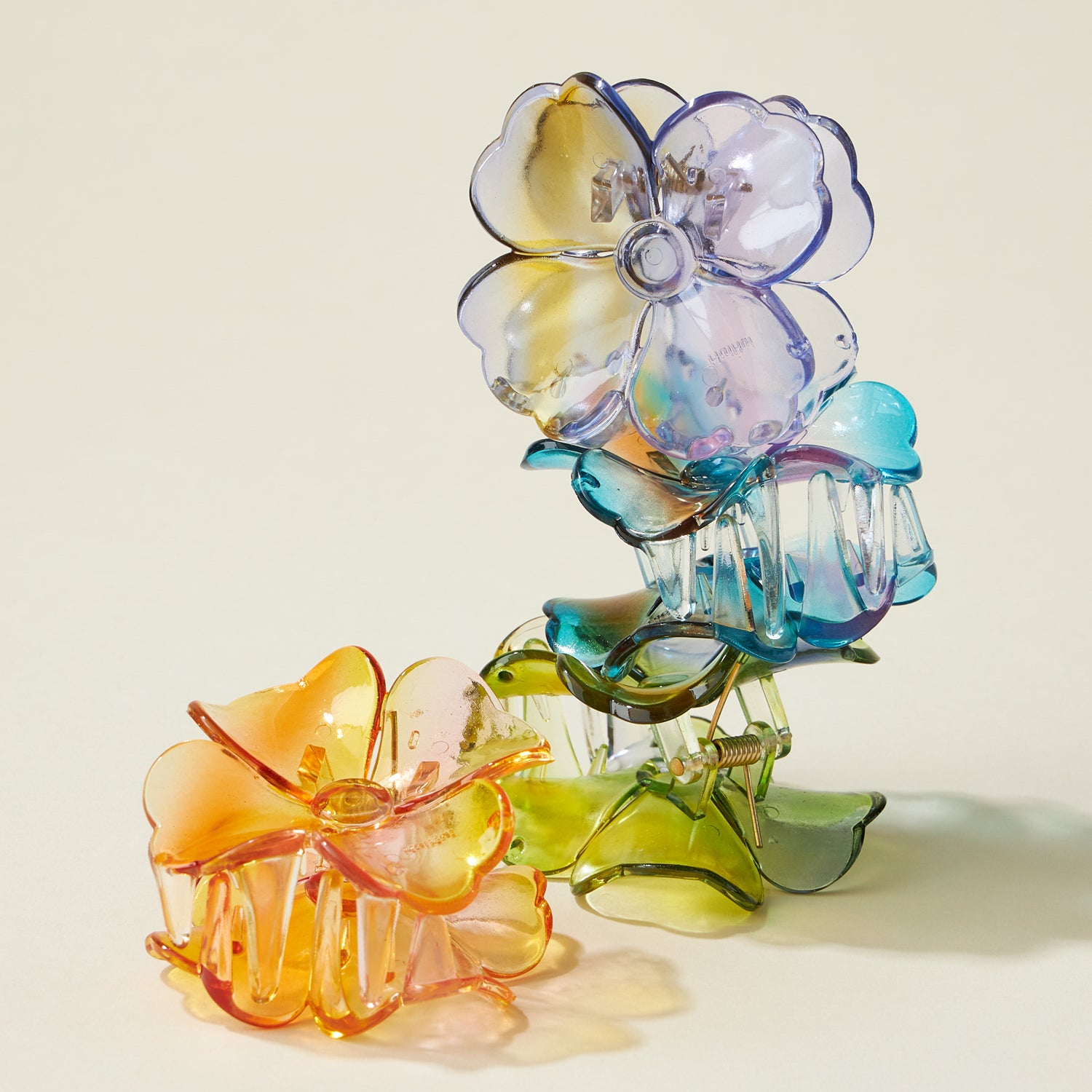 Tie Dye Resin Flower Claw Hair Clips - Frem