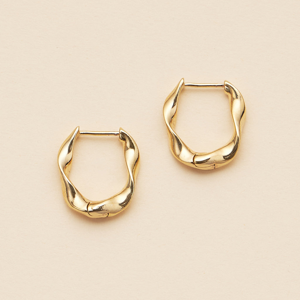 18K Gold-Dipped Wavy Hoop Earrings - Frem