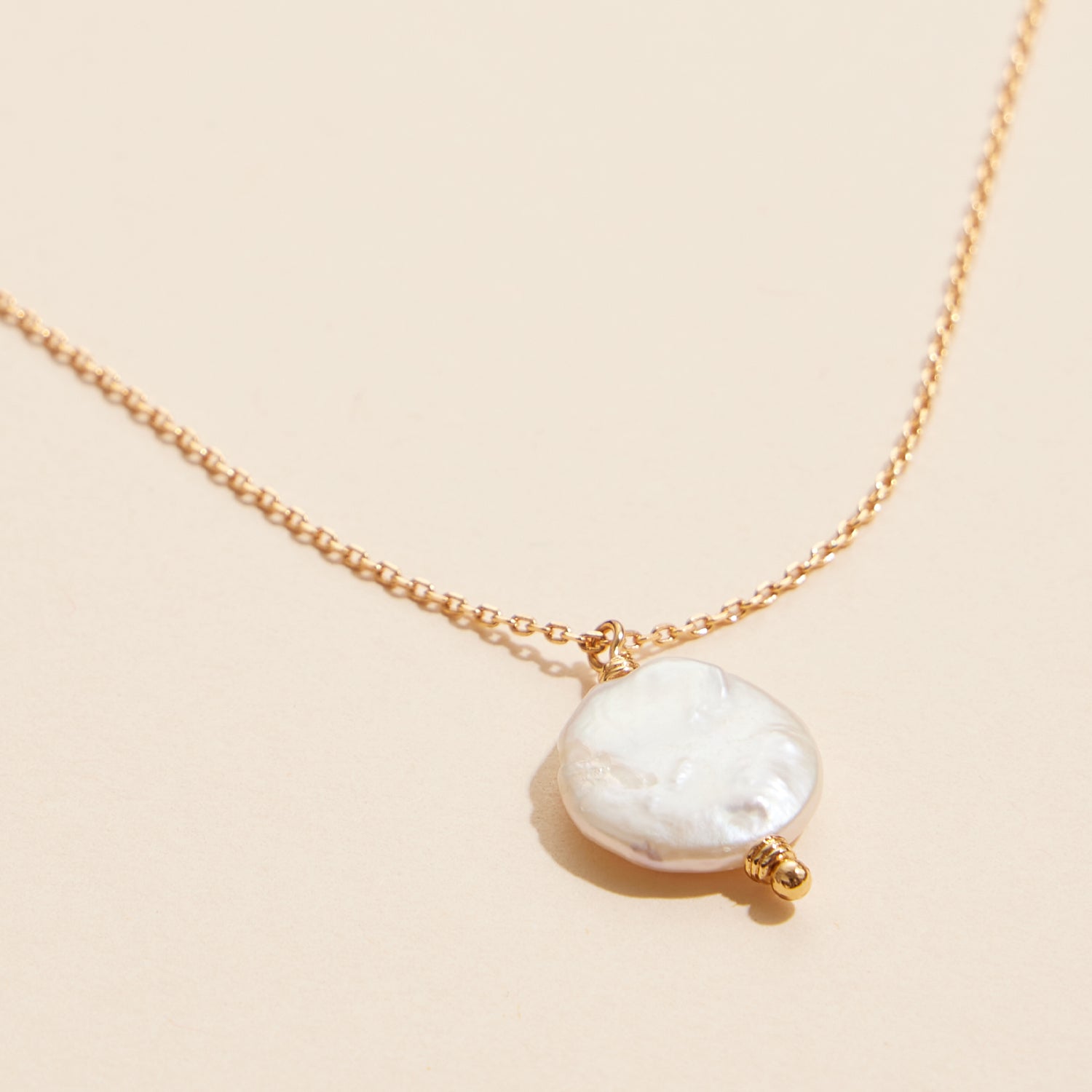 Refined Baroque Pearl Pendant Necklace