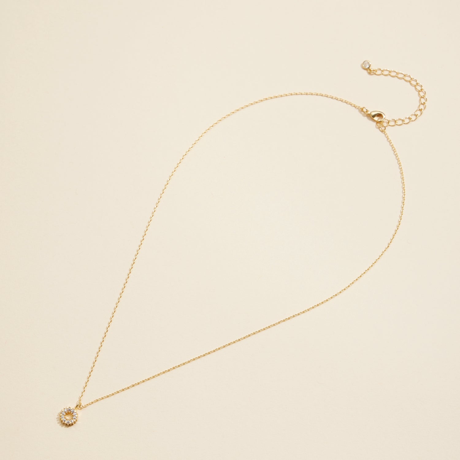 Gold-Dipped Hollow Circle Charm | Short Necklace