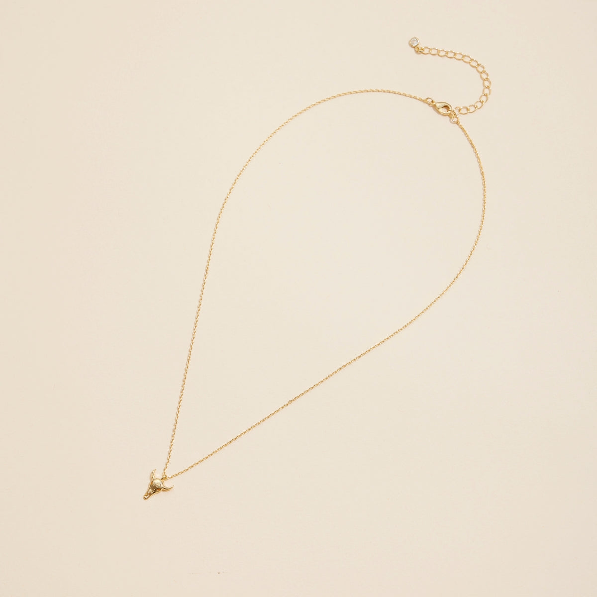 Striking Longhorn Skull Charm Gold-Dipped Short Necklace