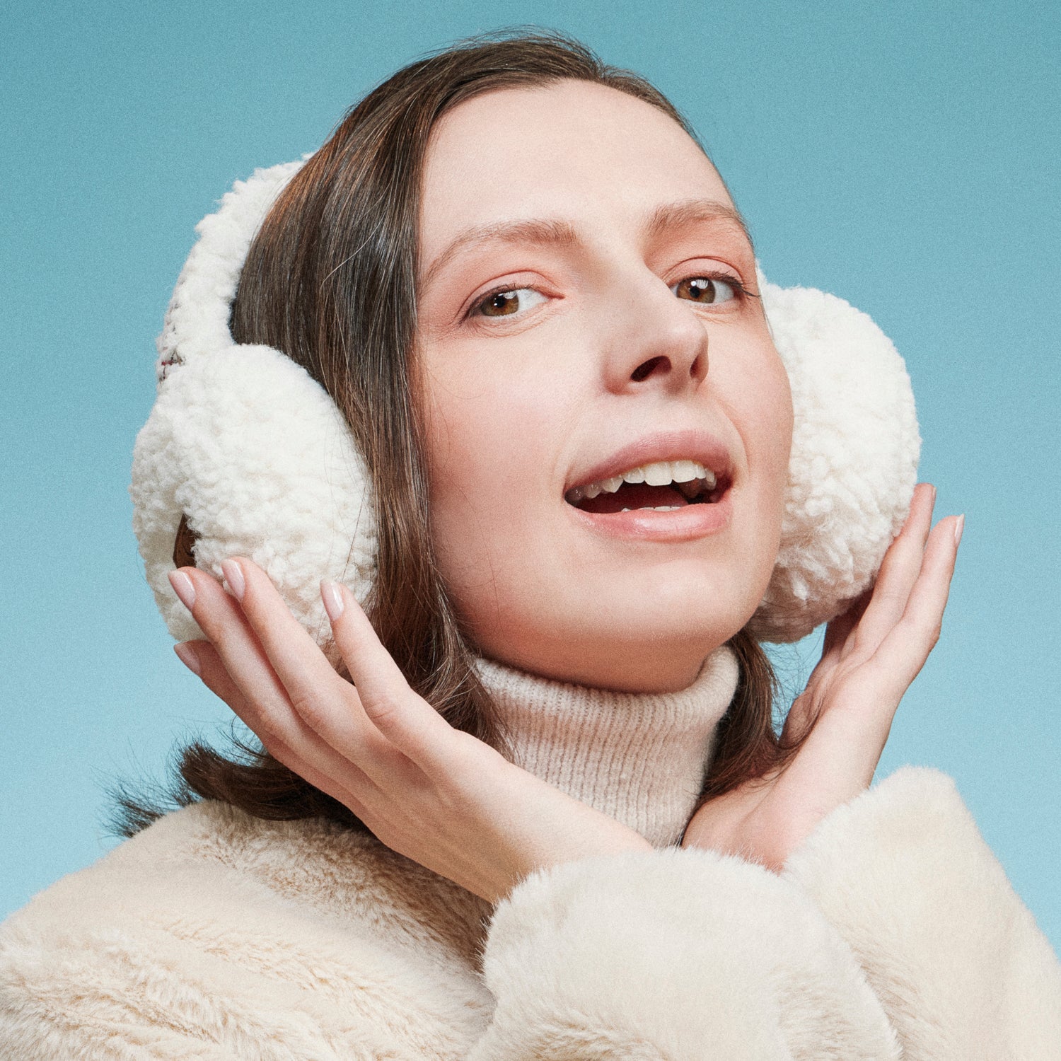 Sherpa Embroidered Fleece Earmuffs – Ultra-Soft Winter Ear Warmers