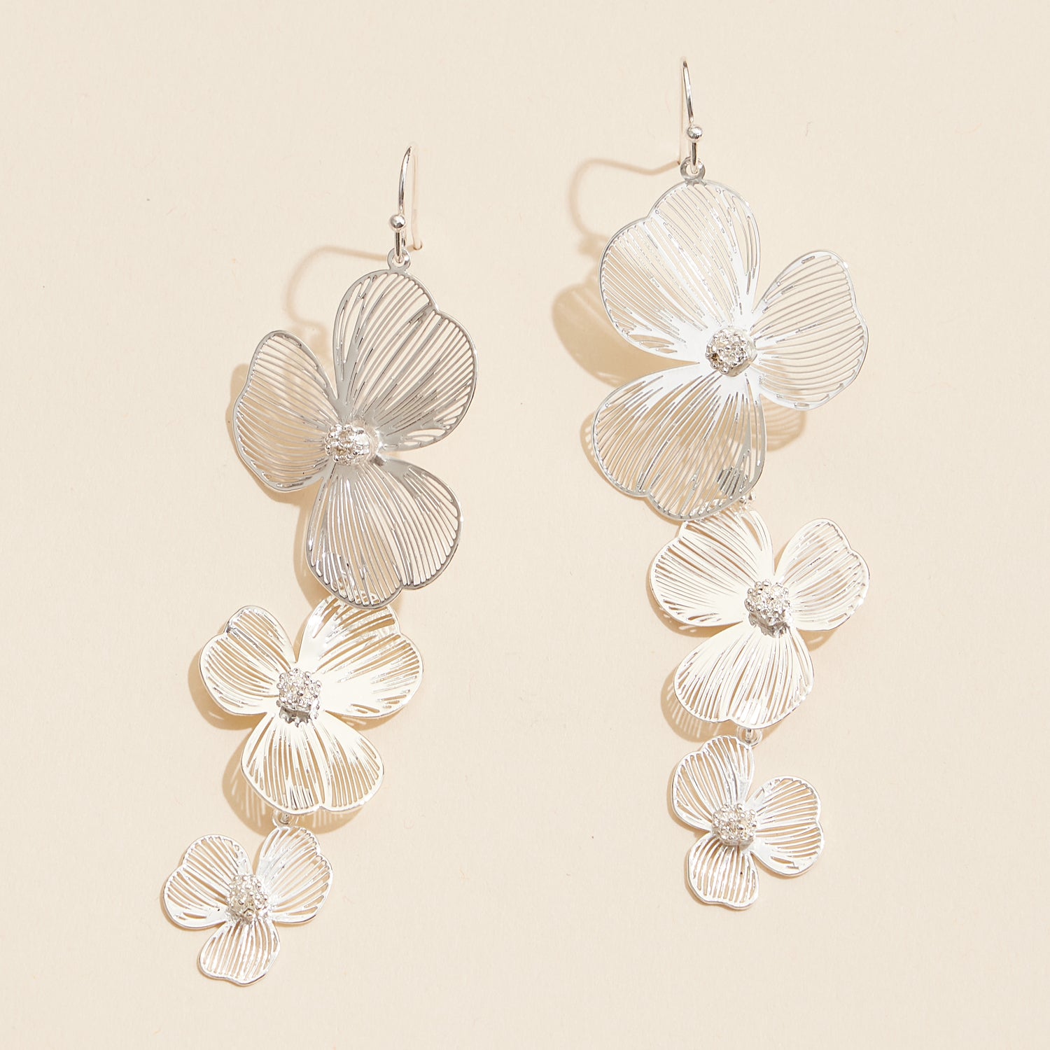 Graceful Floral Drop Earrings – Elegant Gold and Silver Flower Design