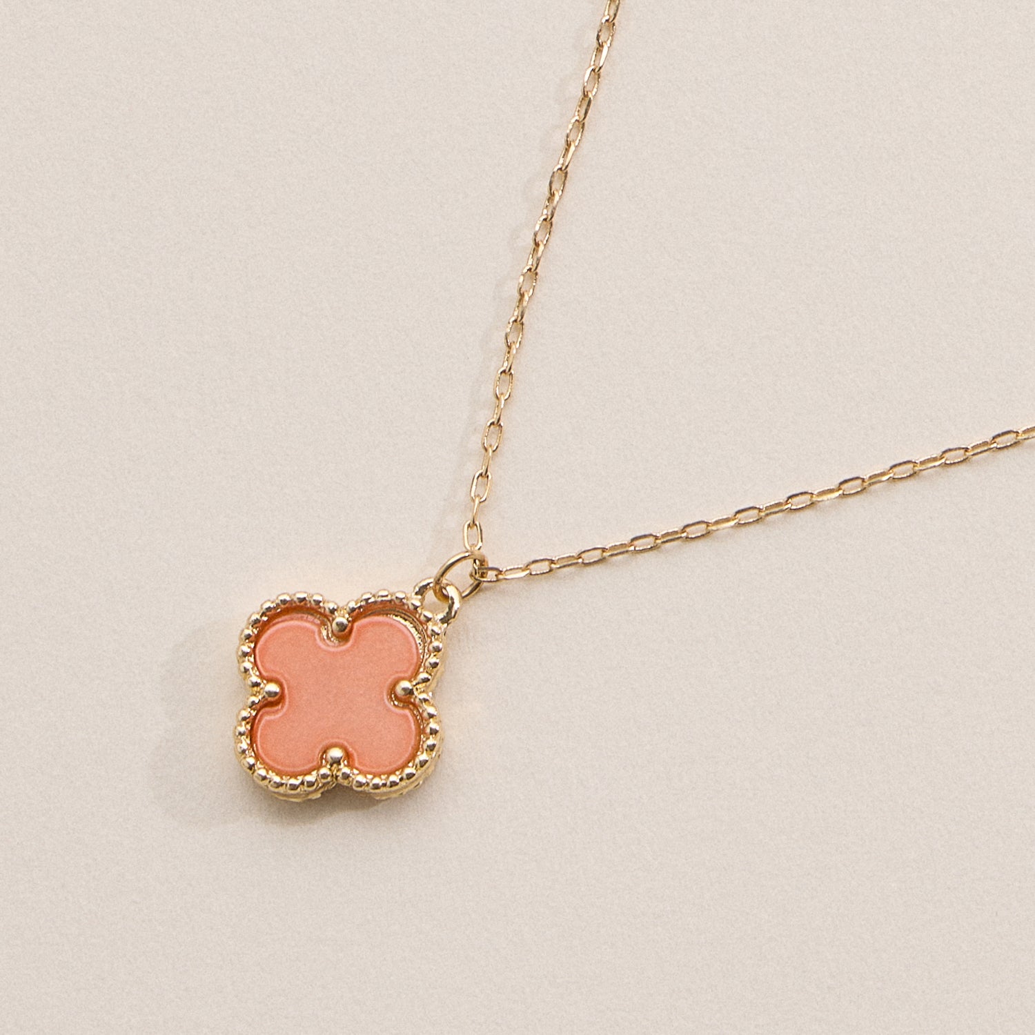 Gold Chain Necklace with Shell Pendant