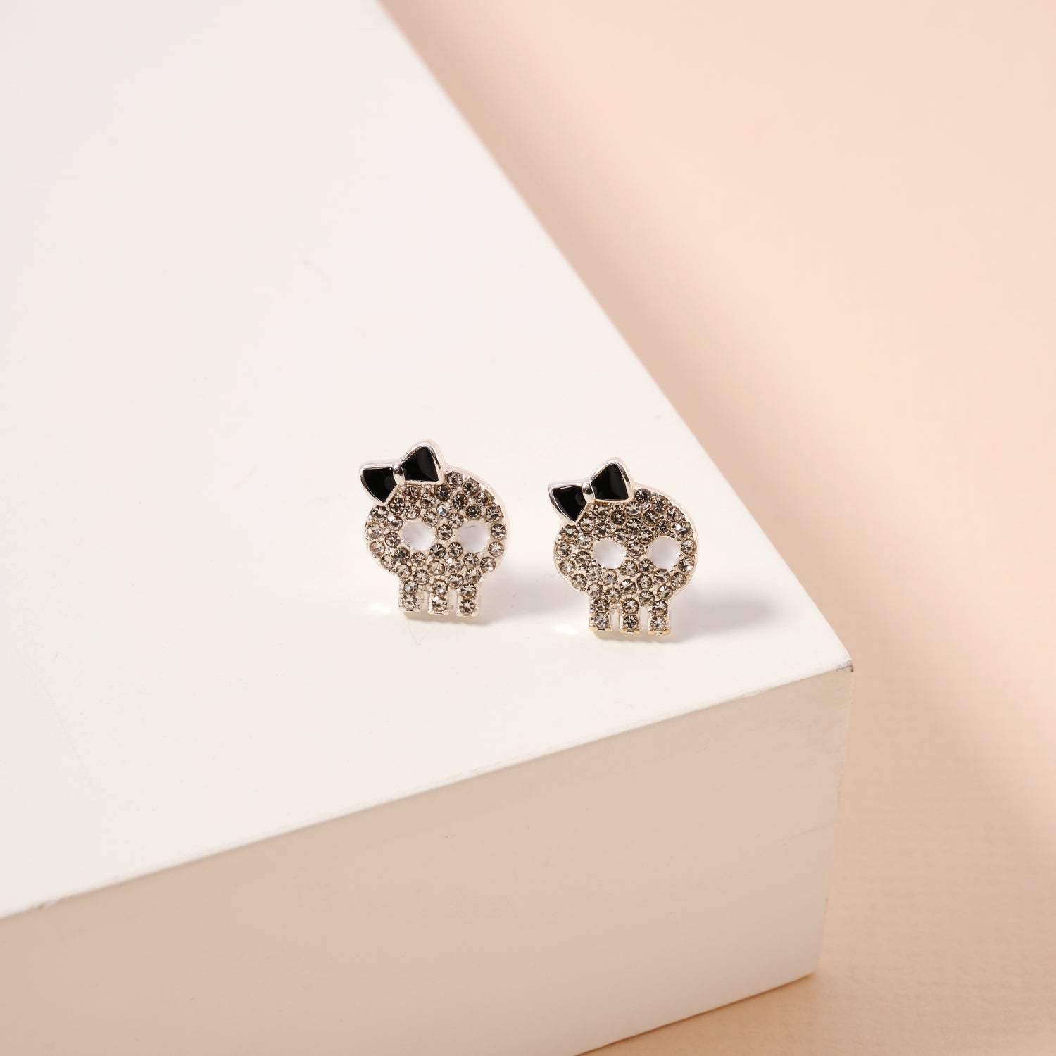 Skull with Bow Rhinestone Halloween Stud Earrings