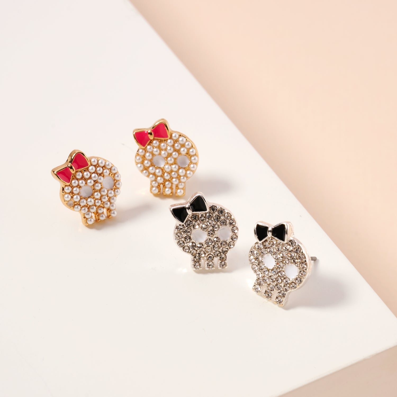 Skull with Bow Rhinestone Halloween Stud Earrings