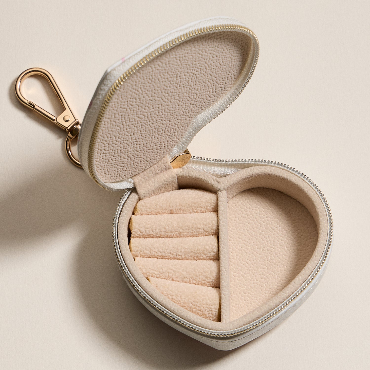 Heart-Shaped Jewelry Travel Case with Keychain – White & Pink Floral Print