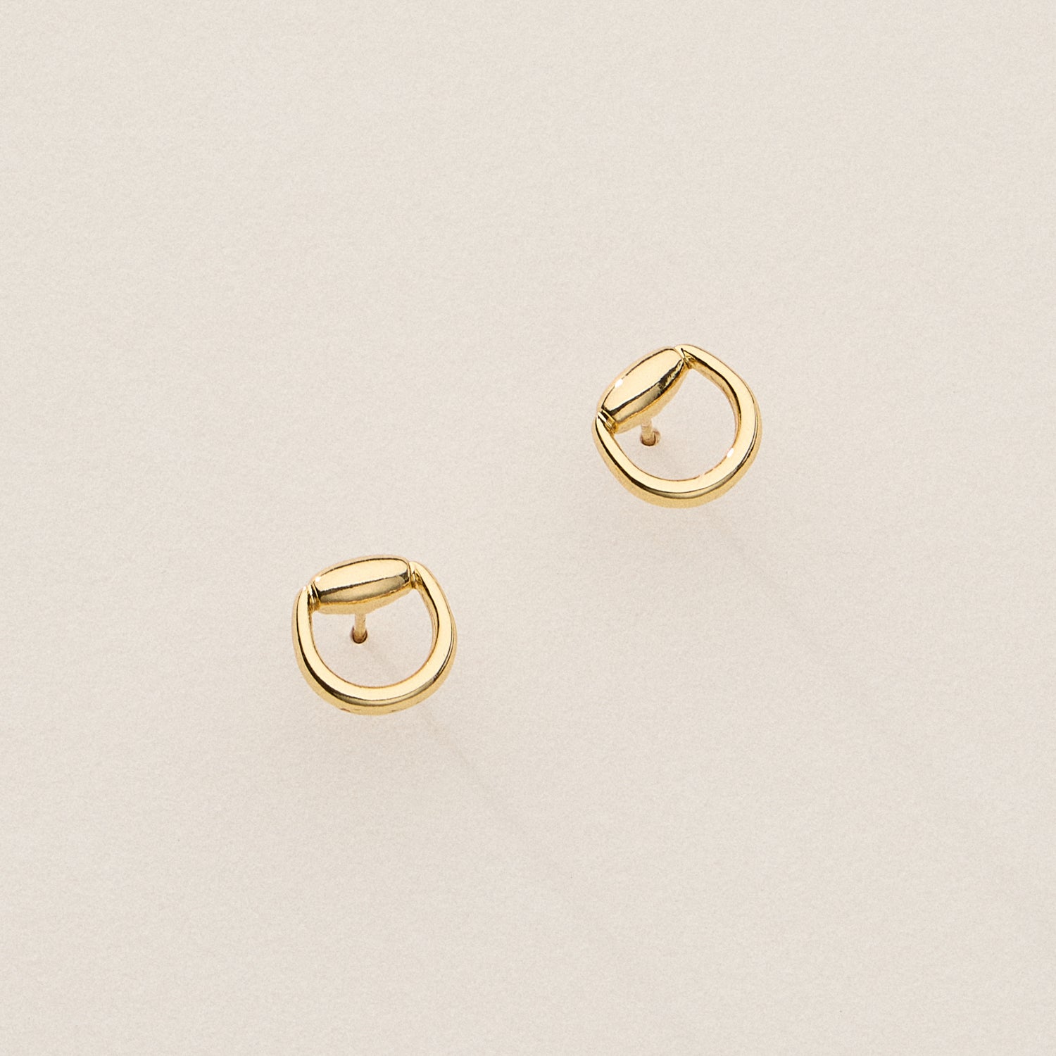 Sculpted Buckle Stud Earrings – 18K Gold Dipped