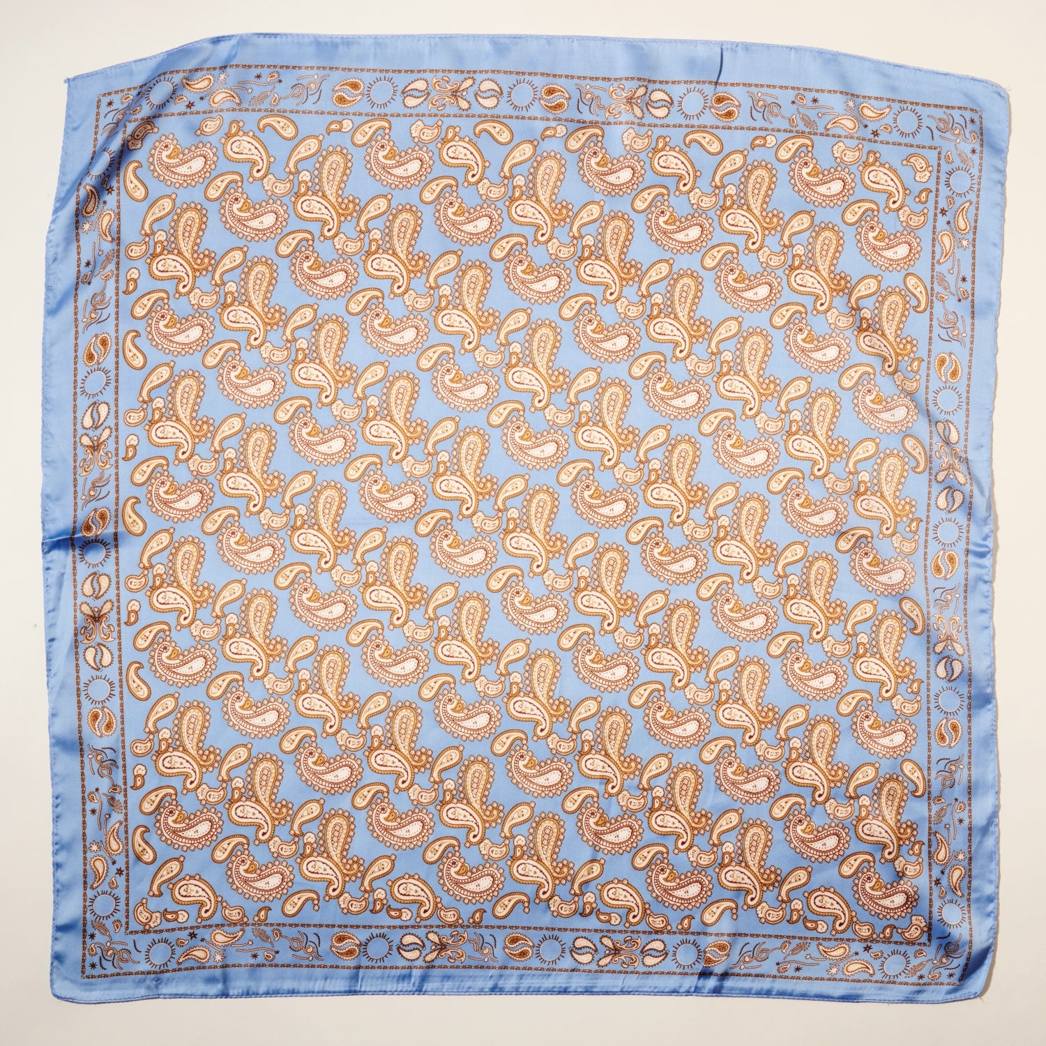 Elegant Paisley Soft Scarf – Timeless Silk-Feel Polyester Bandana
