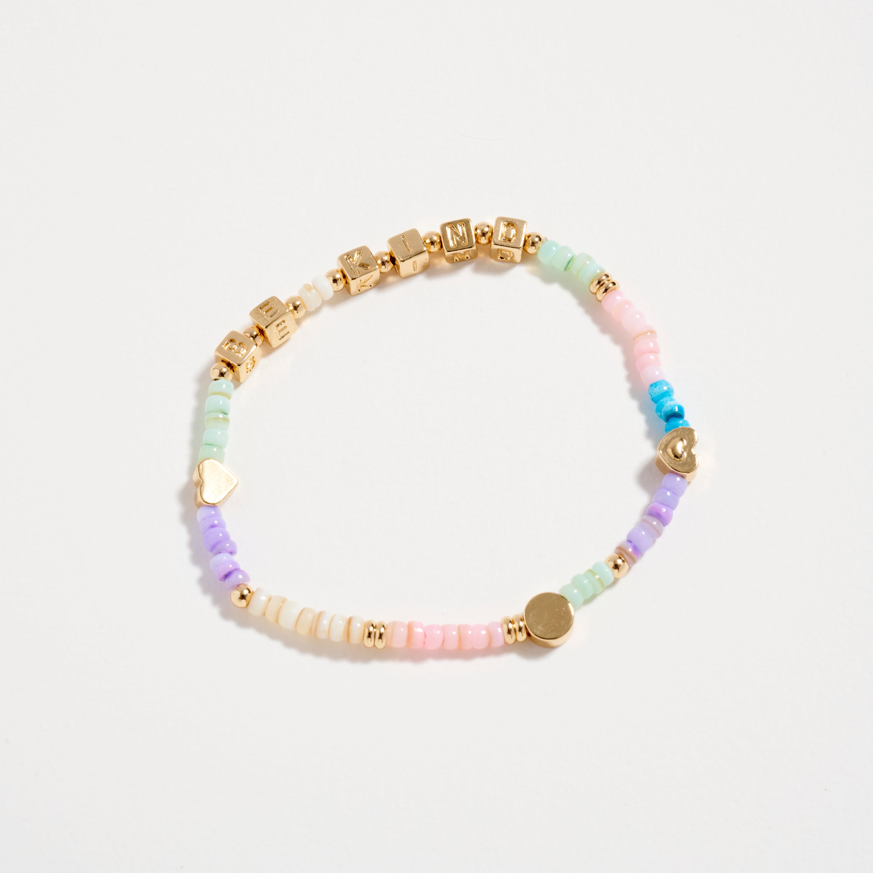 Beaded “Be Kind” Bracelet with Gold Letter Cubes & Heart Accents – Inspirational Stretch Bracelet