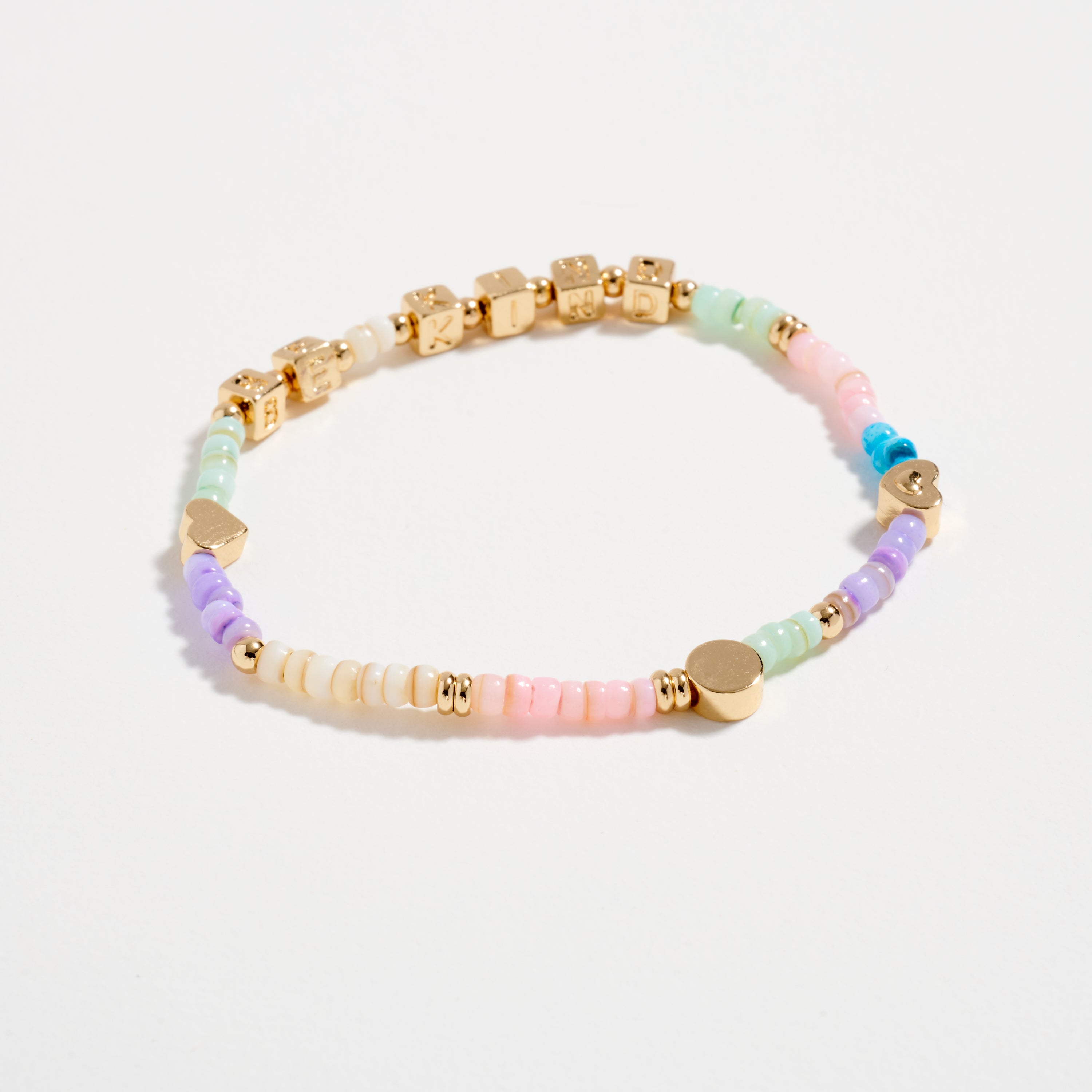 Beaded “Be Kind” Bracelet with Gold Letter Cubes & Heart Accents – Inspirational Stretch Bracelet