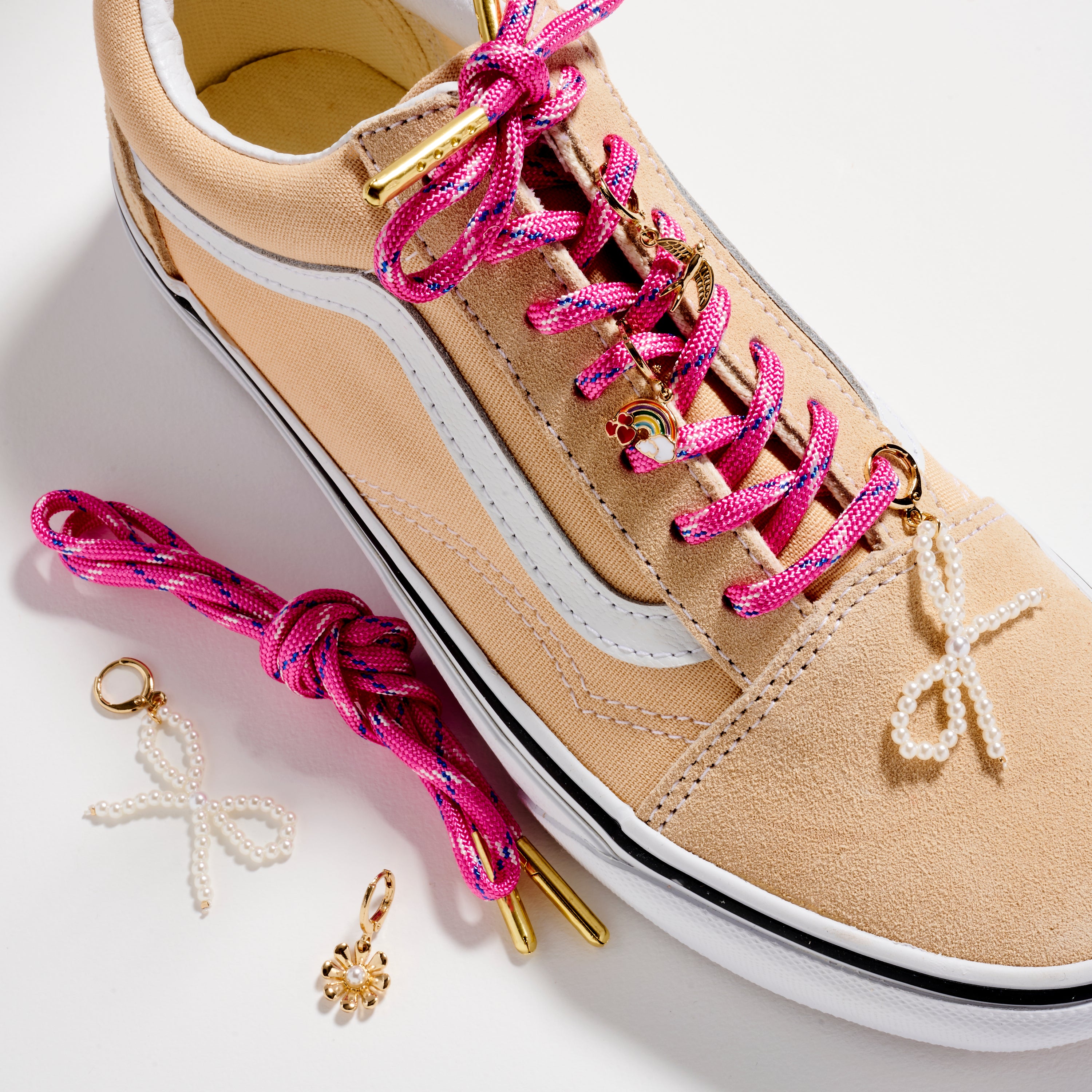 Colorful Shoelace Charm Set – Rainbow, Pearl Bow & Bee Accents with Pink Lace